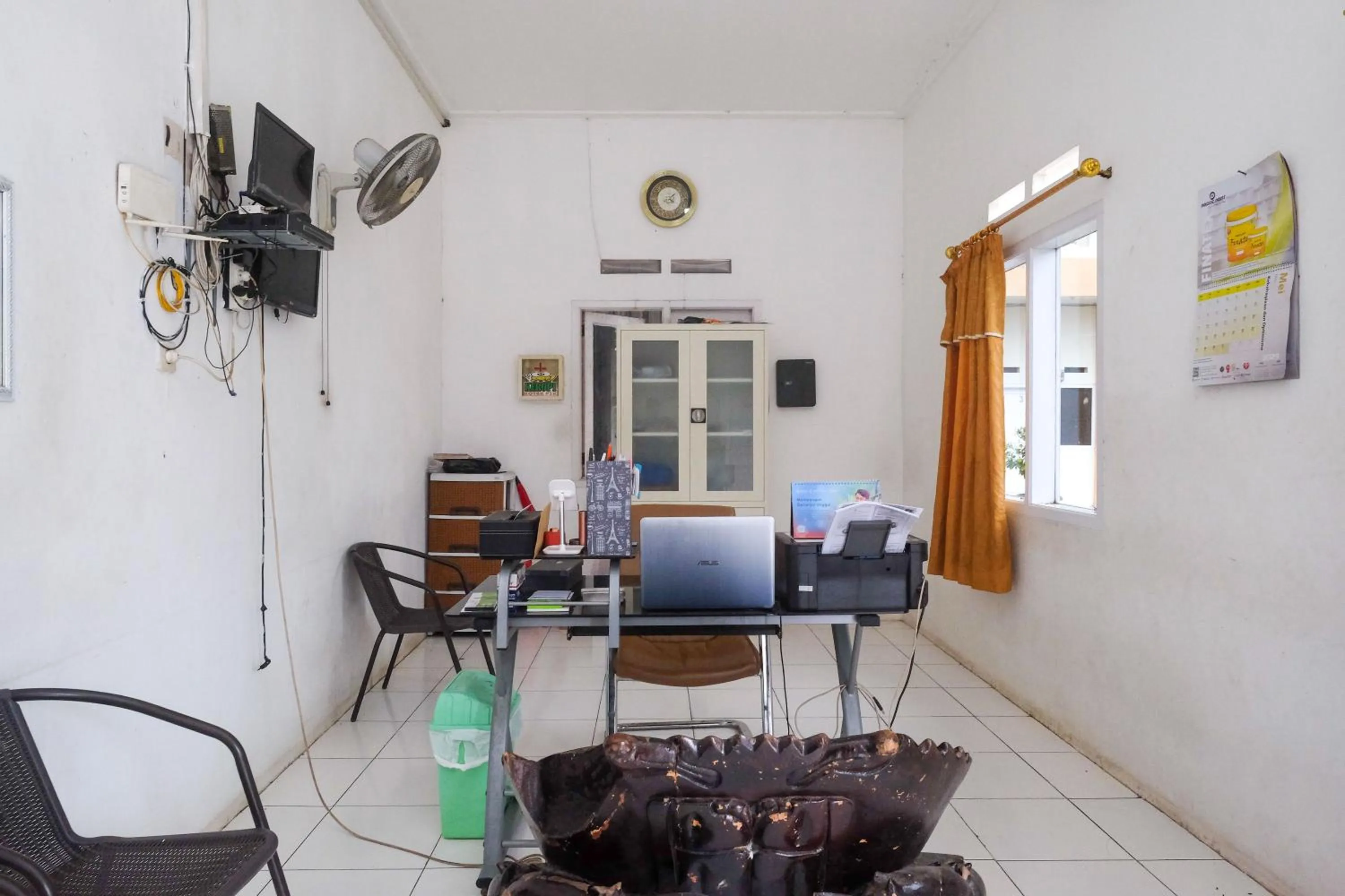 Property building in RedDoorz at Putri Syariah Brebes