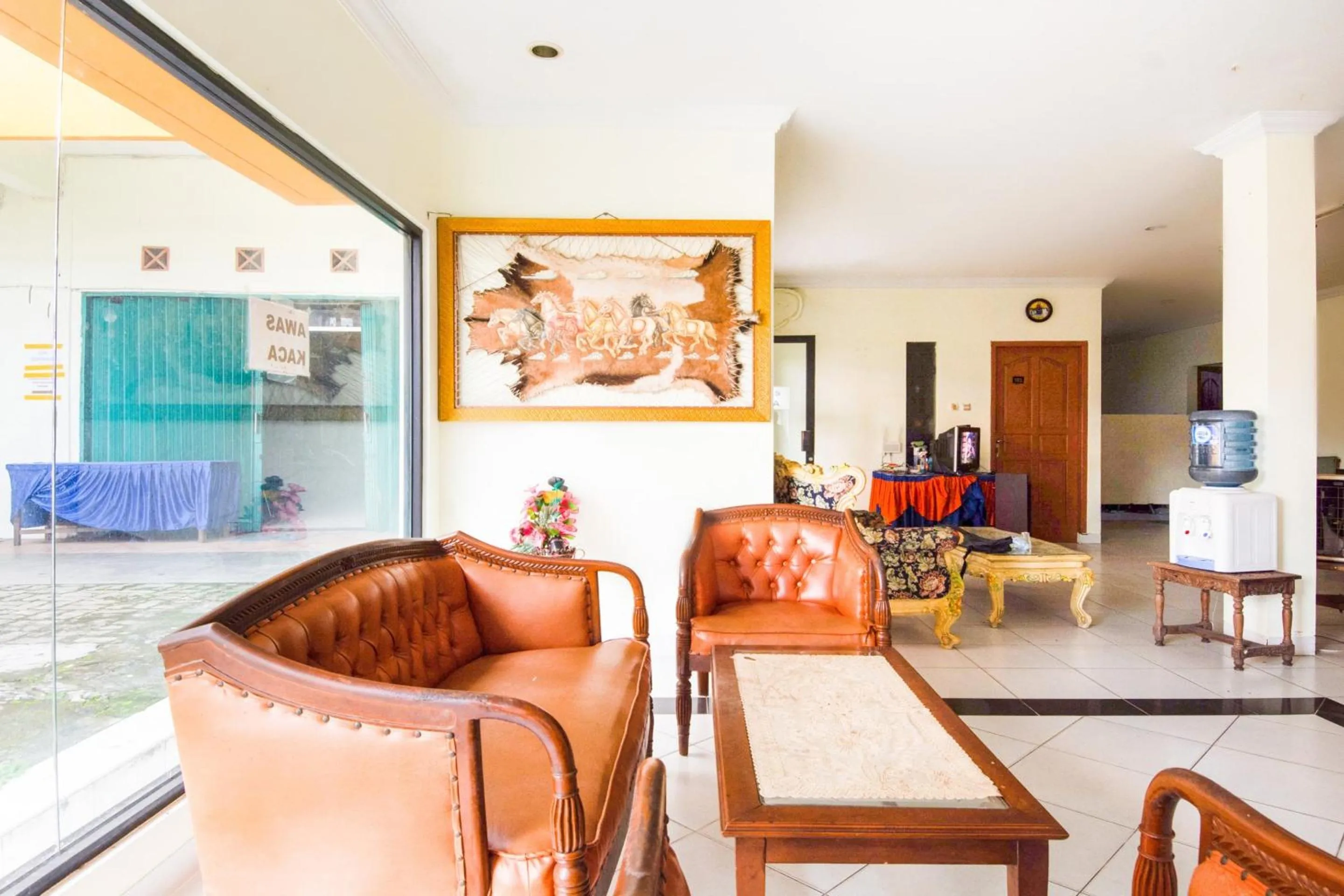 Lobby or reception in OYO 2025 Wisma Musdalifa