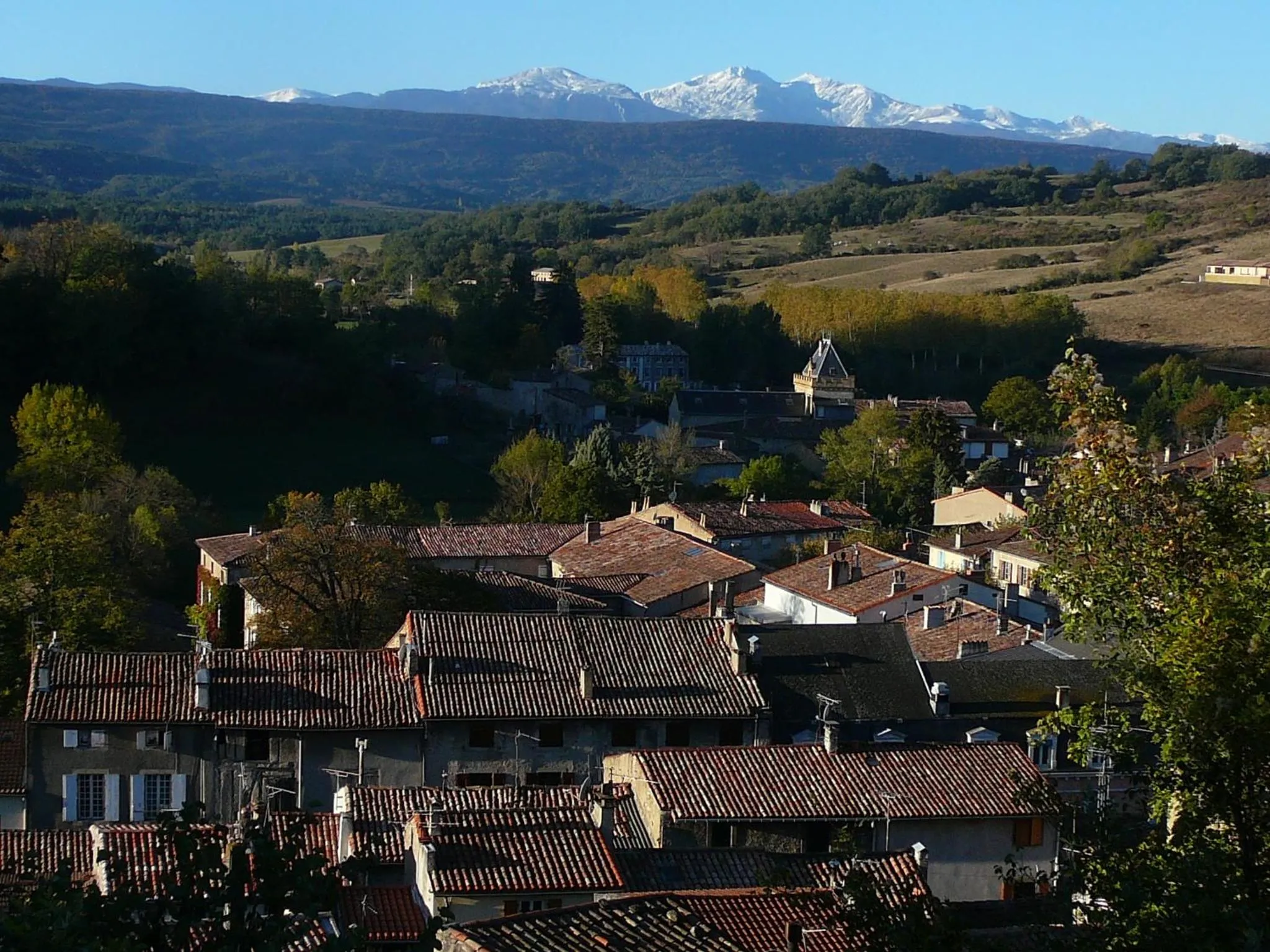 Nearby landmark in Hôtel De France