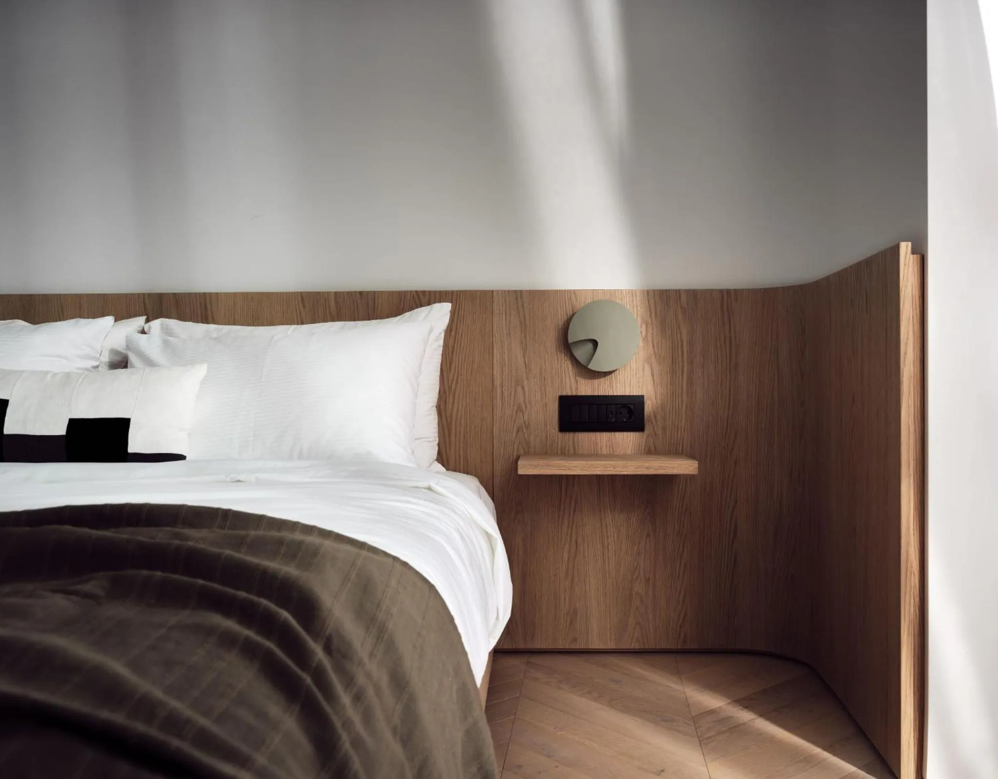 Bed in Urban Stripes Athens