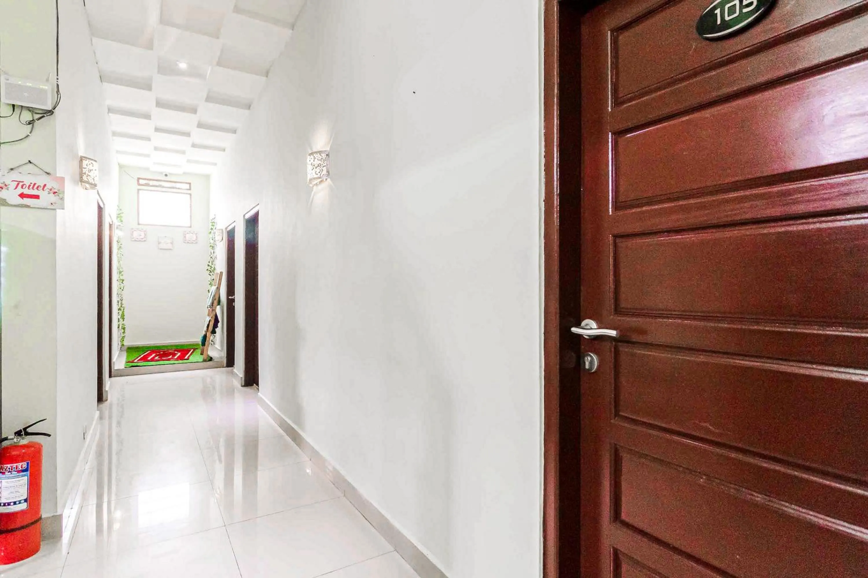 Property building in RedDoorz Syariah Near Jam Gadang Bukit tinggi 2