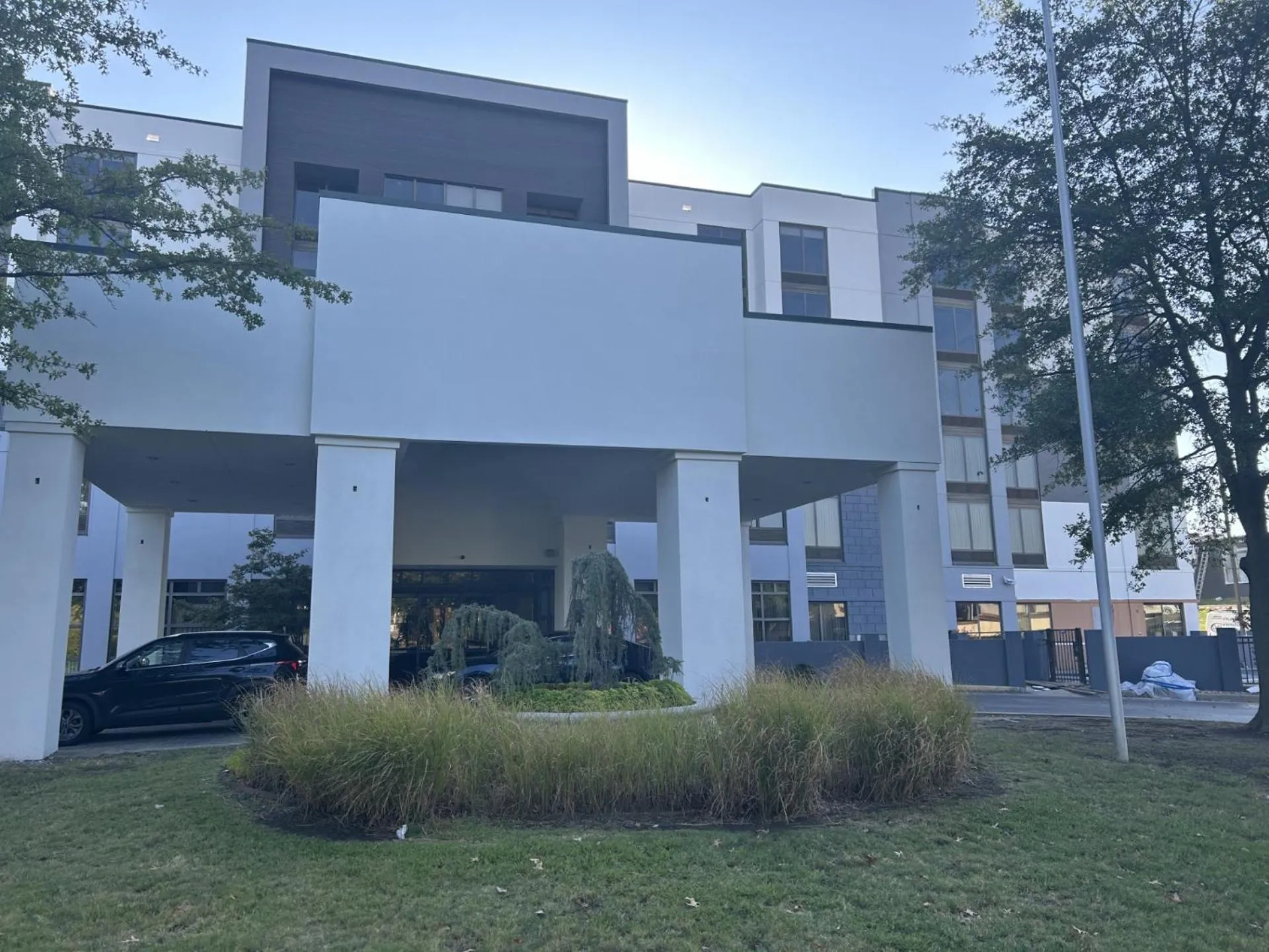 Property building in Hyde Park Hotel