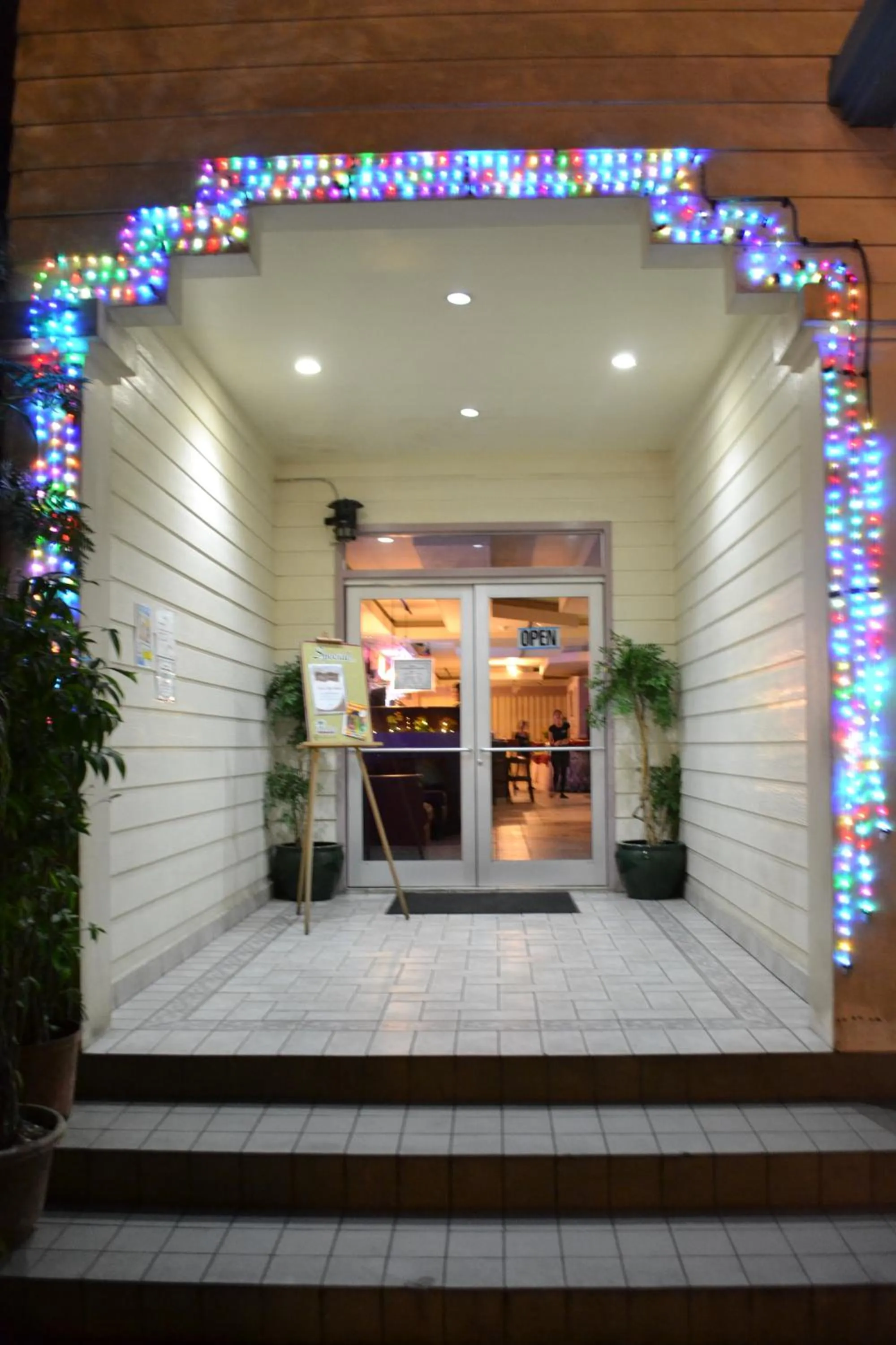 Restaurant/places to eat in West Plaza Malakal