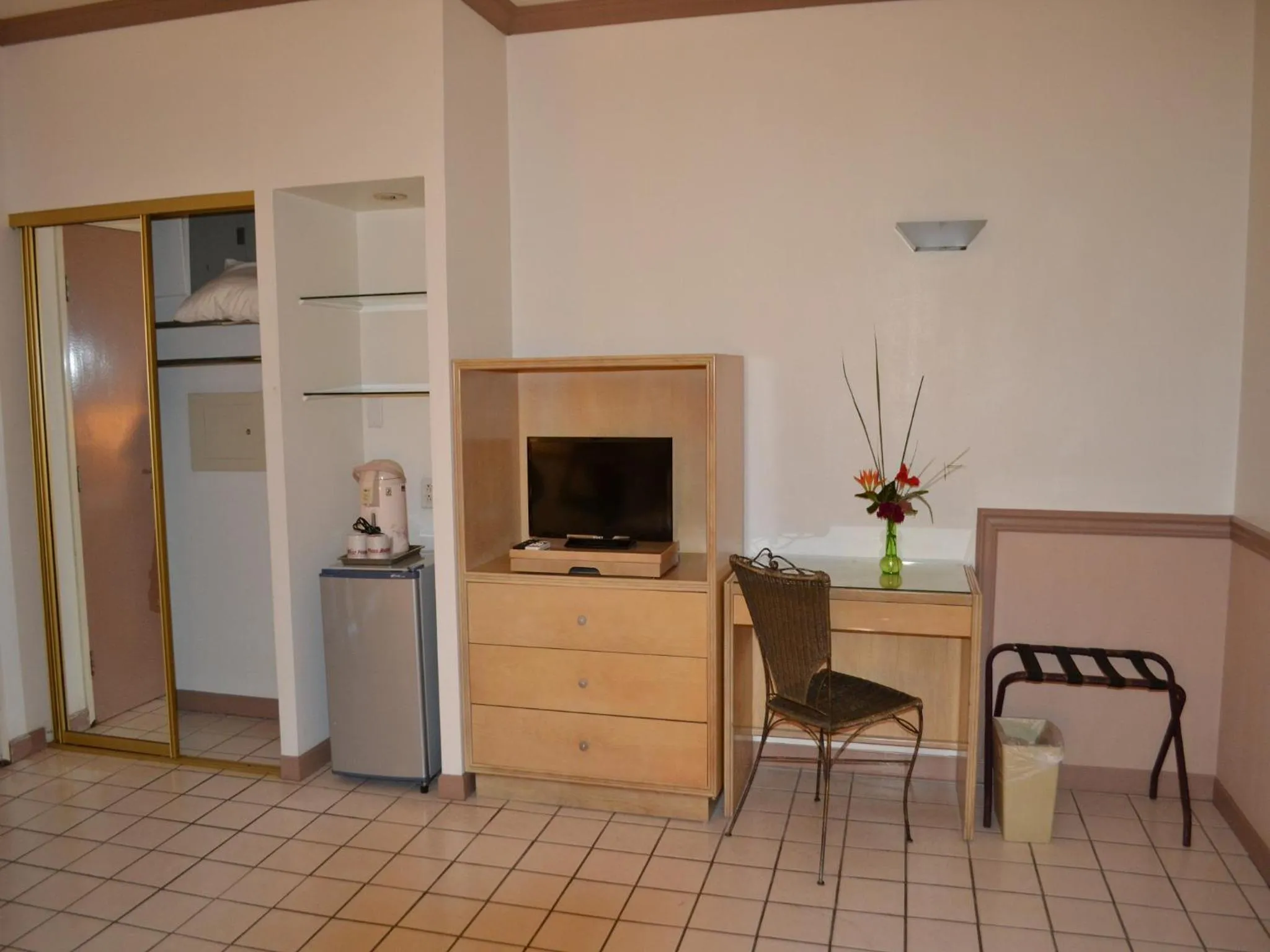 Bedroom in West Plaza Malakal