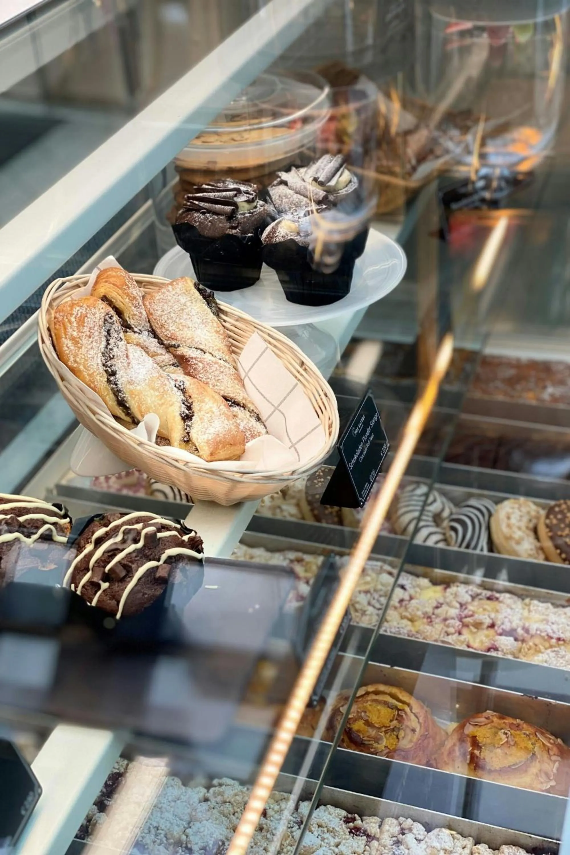 Restaurant/places to eat in Frankfurt Airport Marriott Hotel