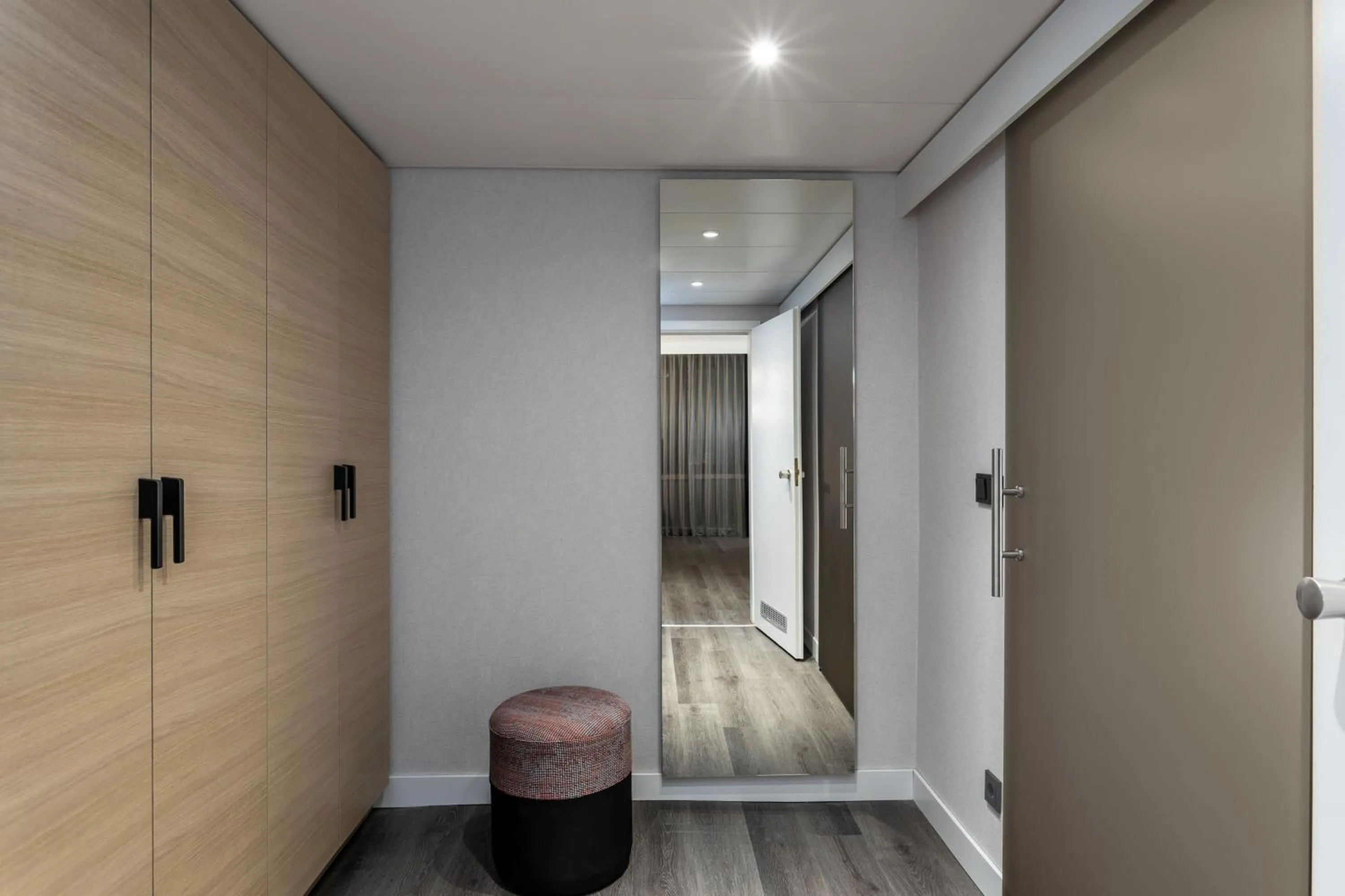 Photo of the whole room in Frankfurt Airport Marriott Hotel