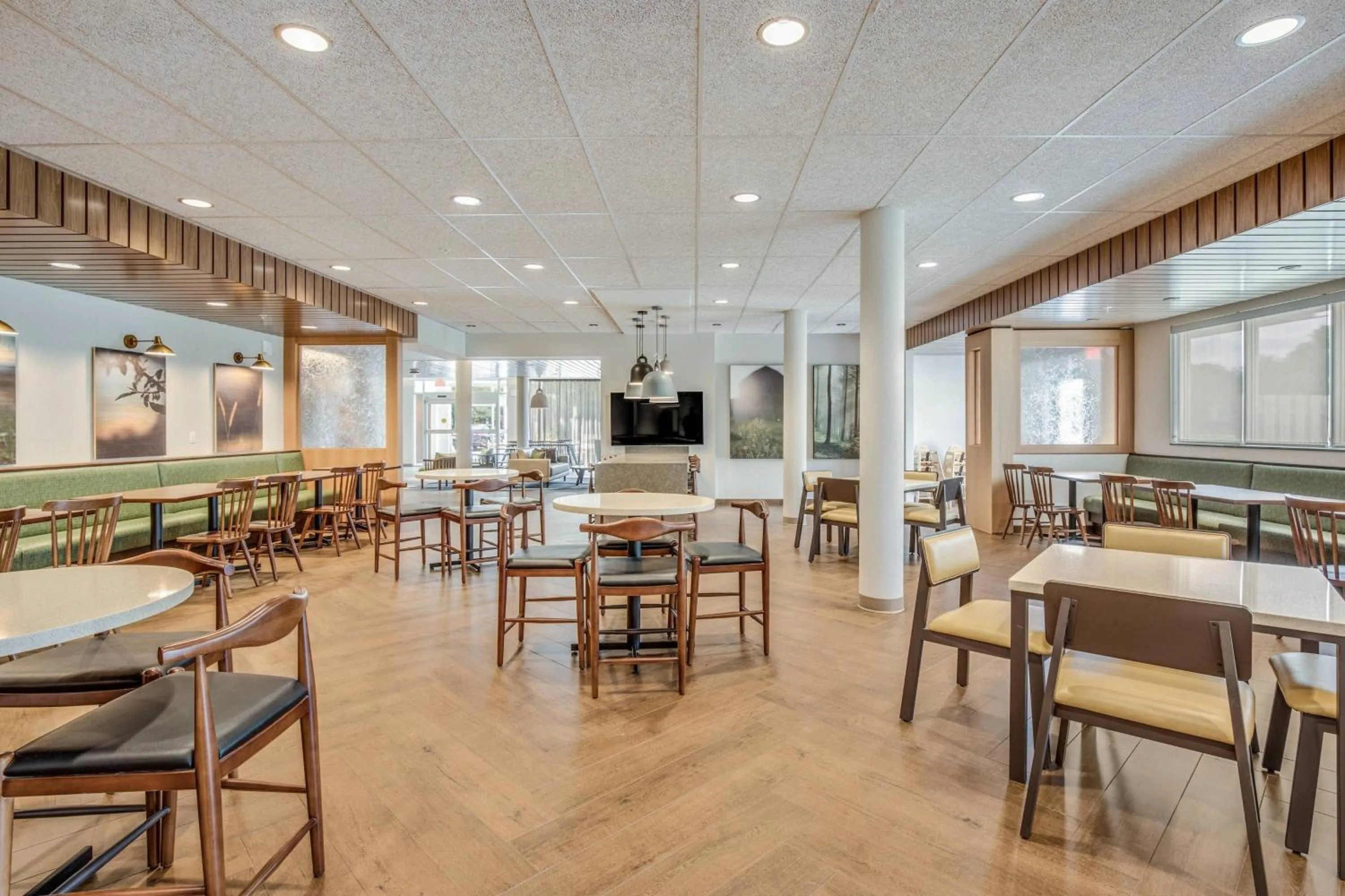 Breakfast in Fairfield Inn & Suites Whitewater