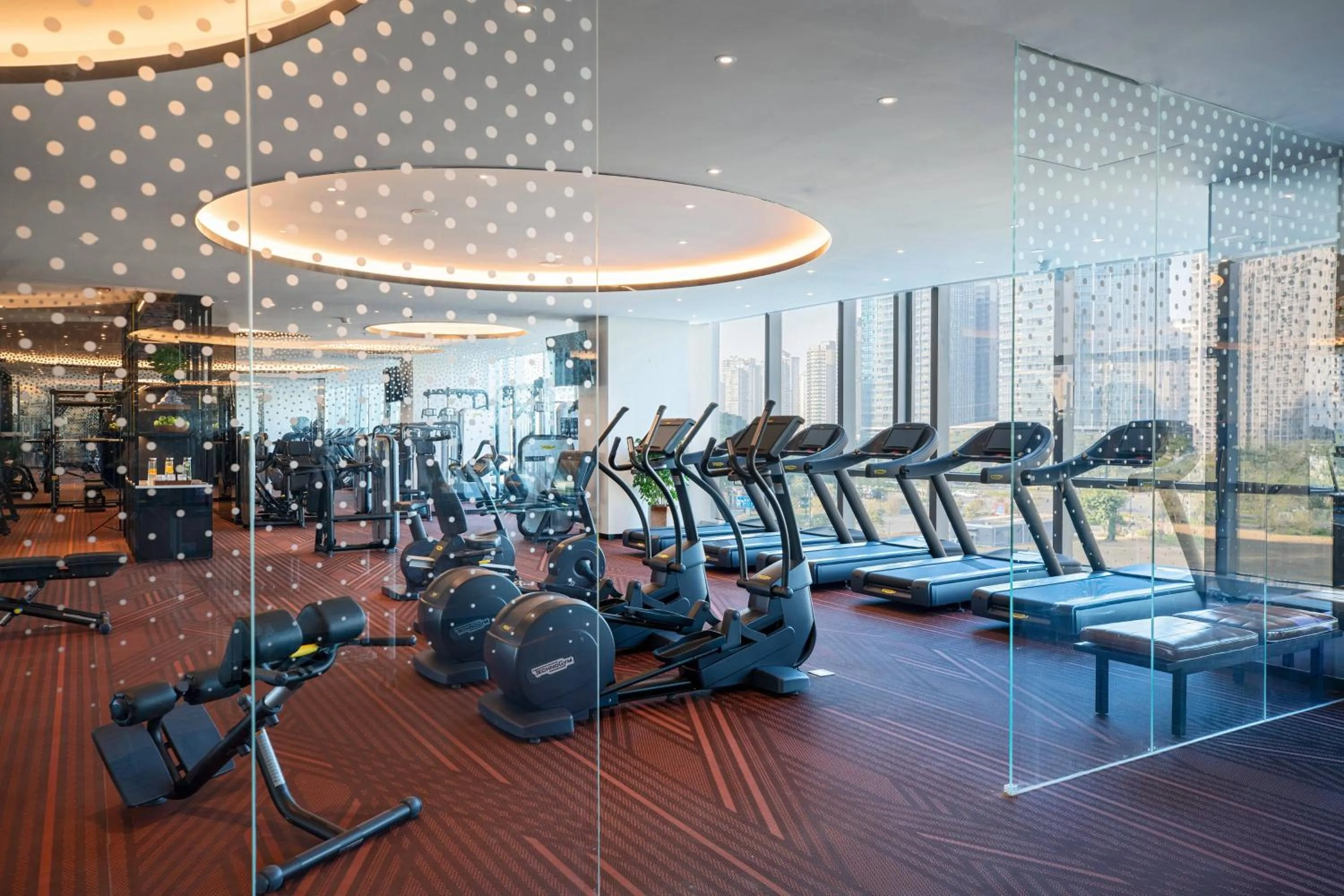 Fitness centre/facilities in Renaissance Nanning Hotel