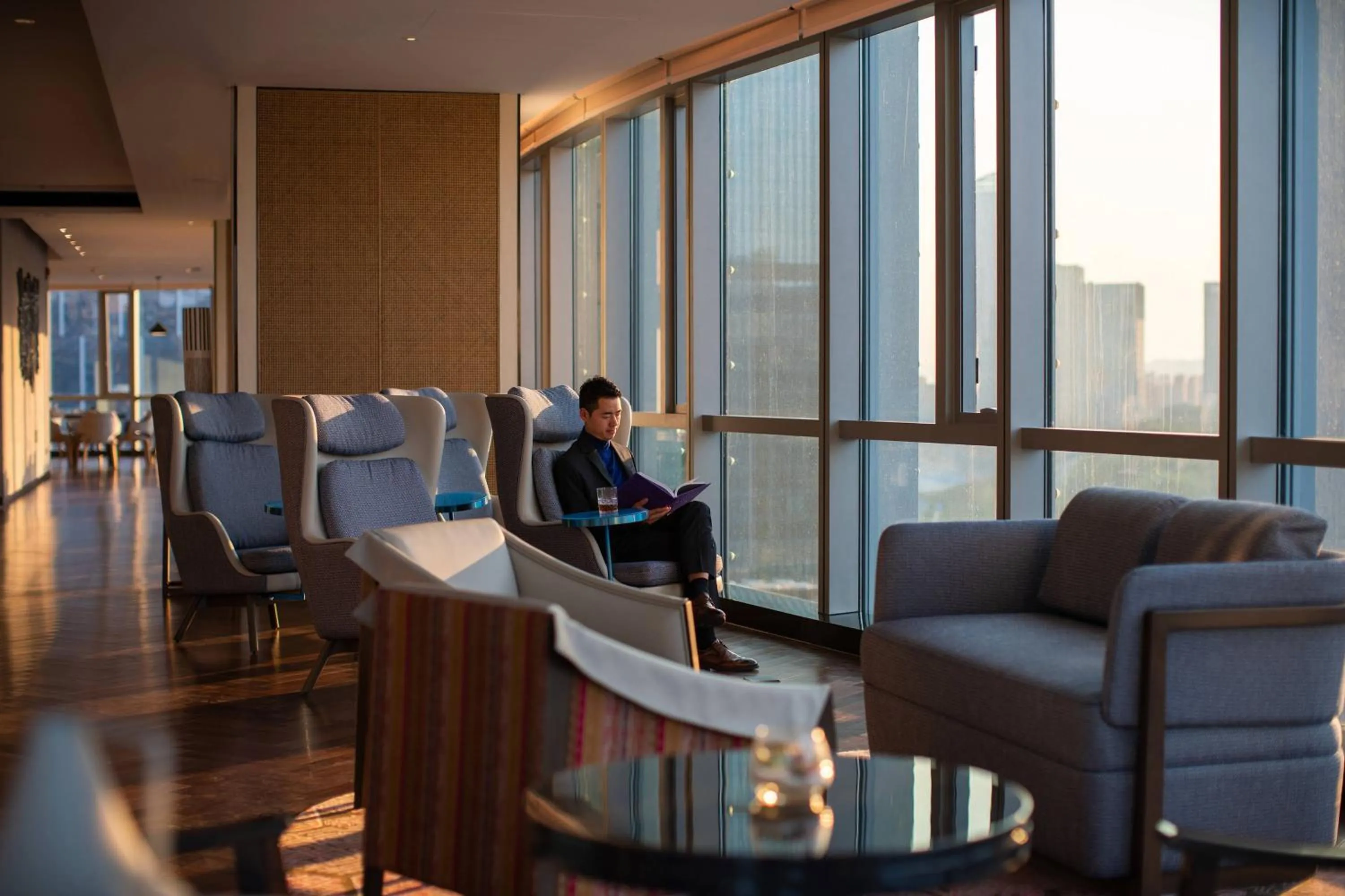 Lounge or bar in Renaissance Nanning Hotel