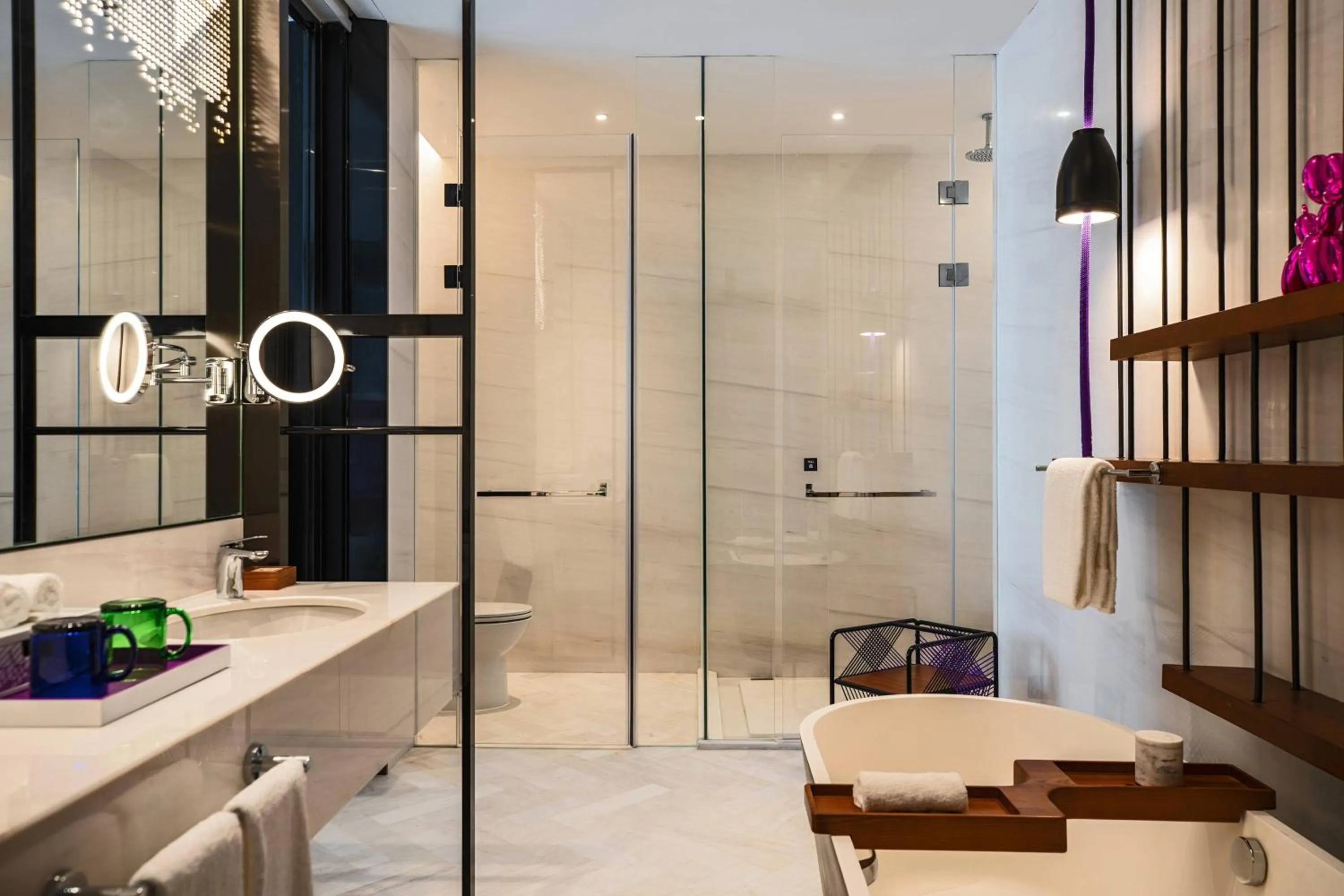 Bathroom in Renaissance Nanning Hotel