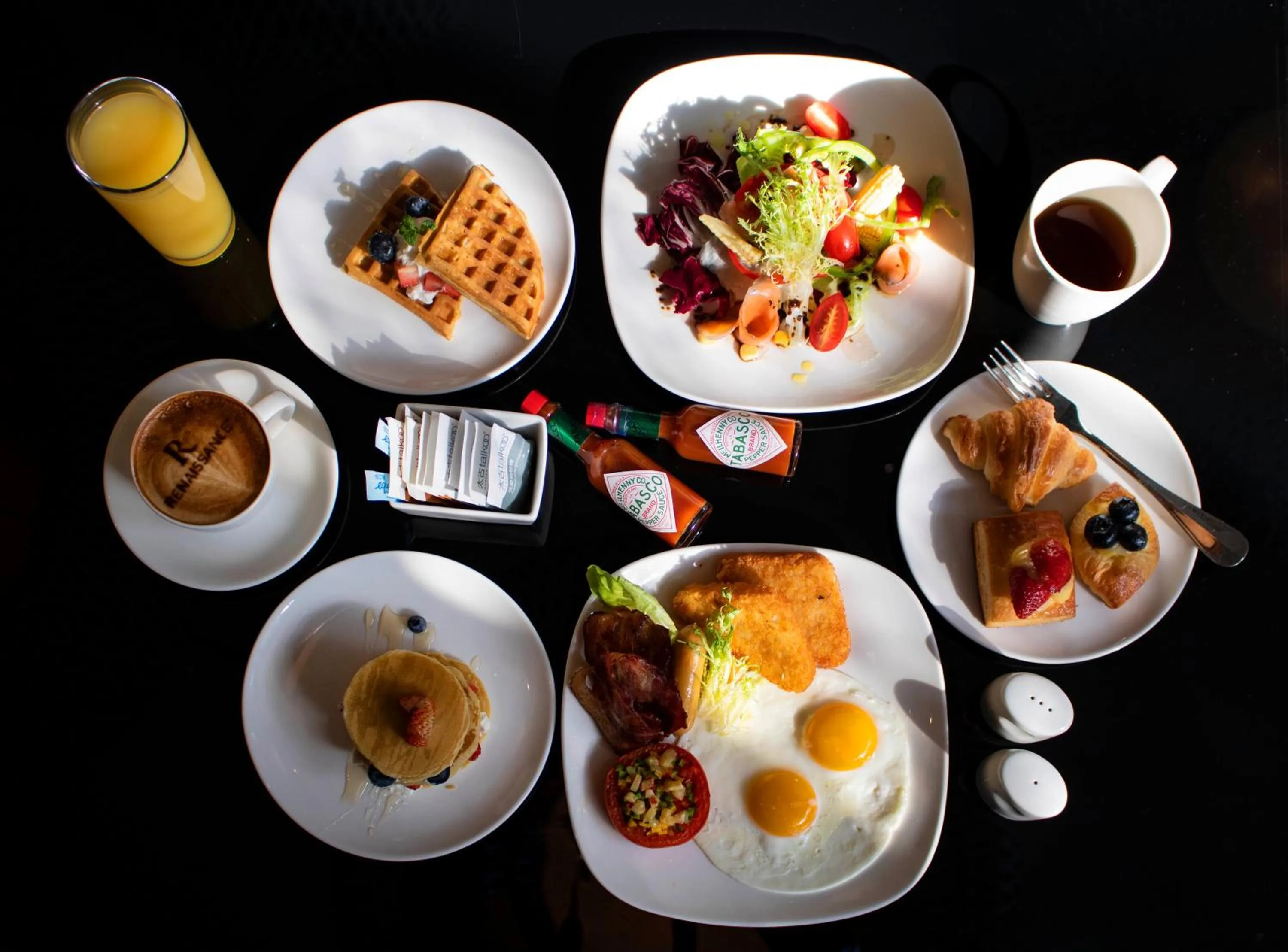 Breakfast in Renaissance Nanning Hotel