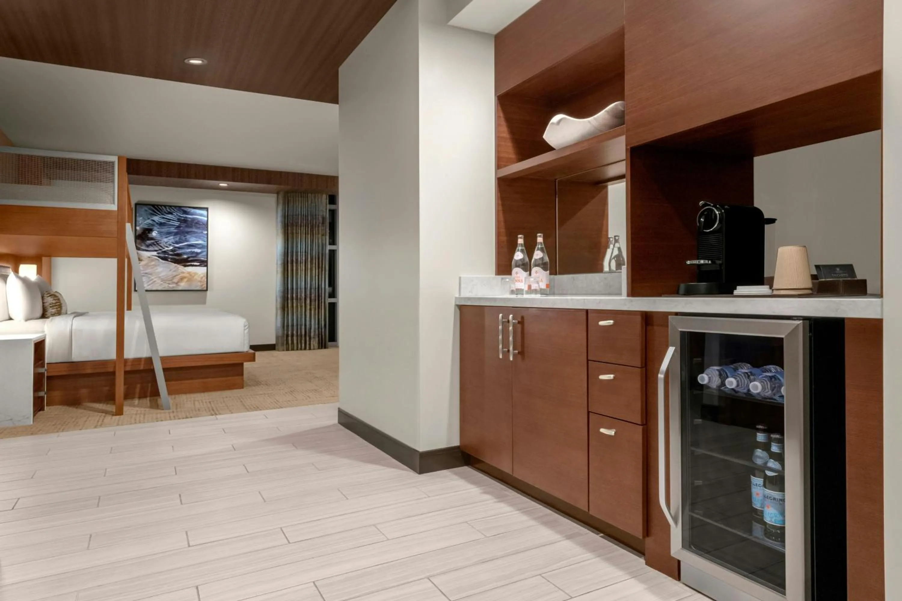 Photo of the whole room in JW Marriott, Anaheim Resort