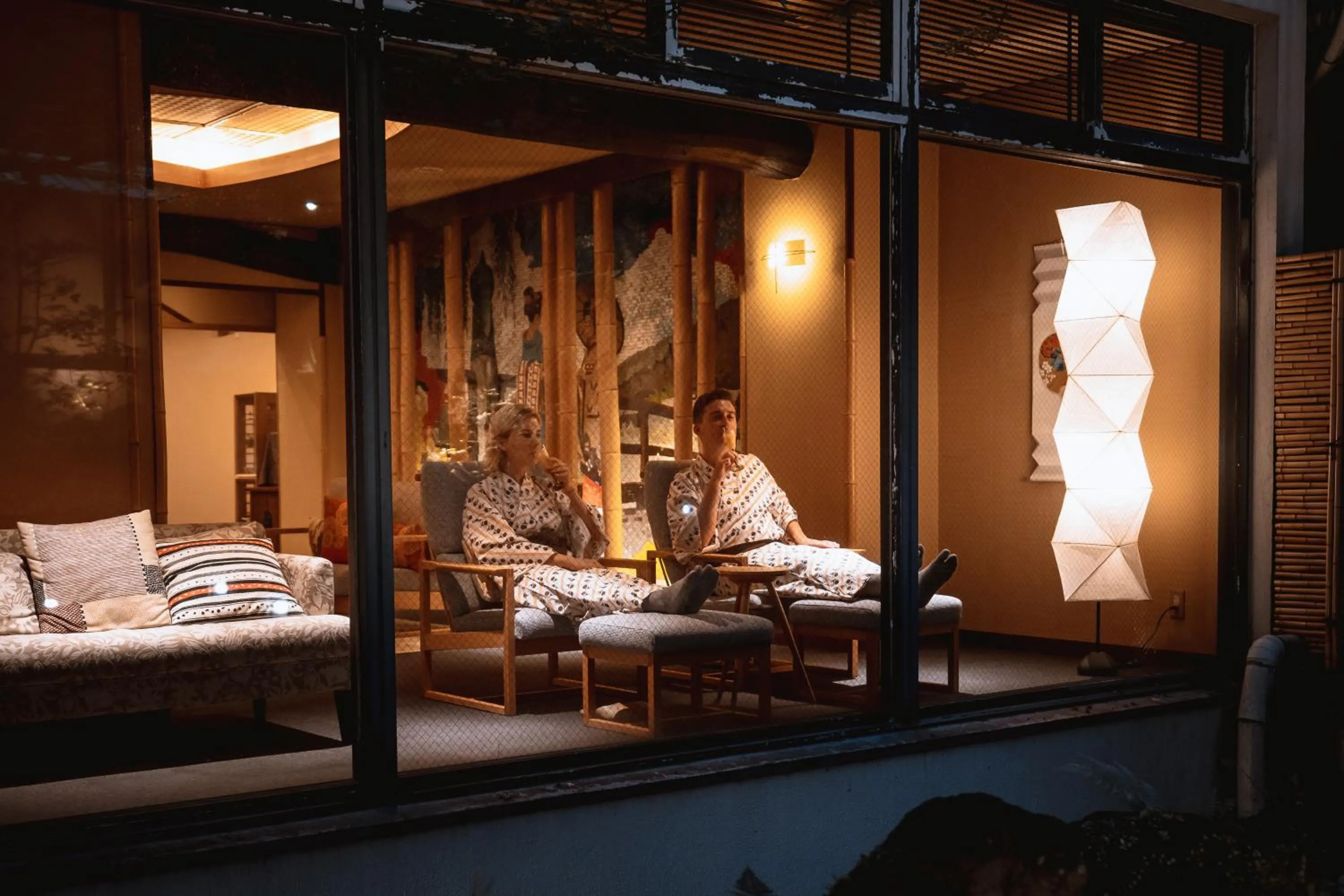 Communal lounge/ TV room in Nishiyama Ryokan - Established in 1953