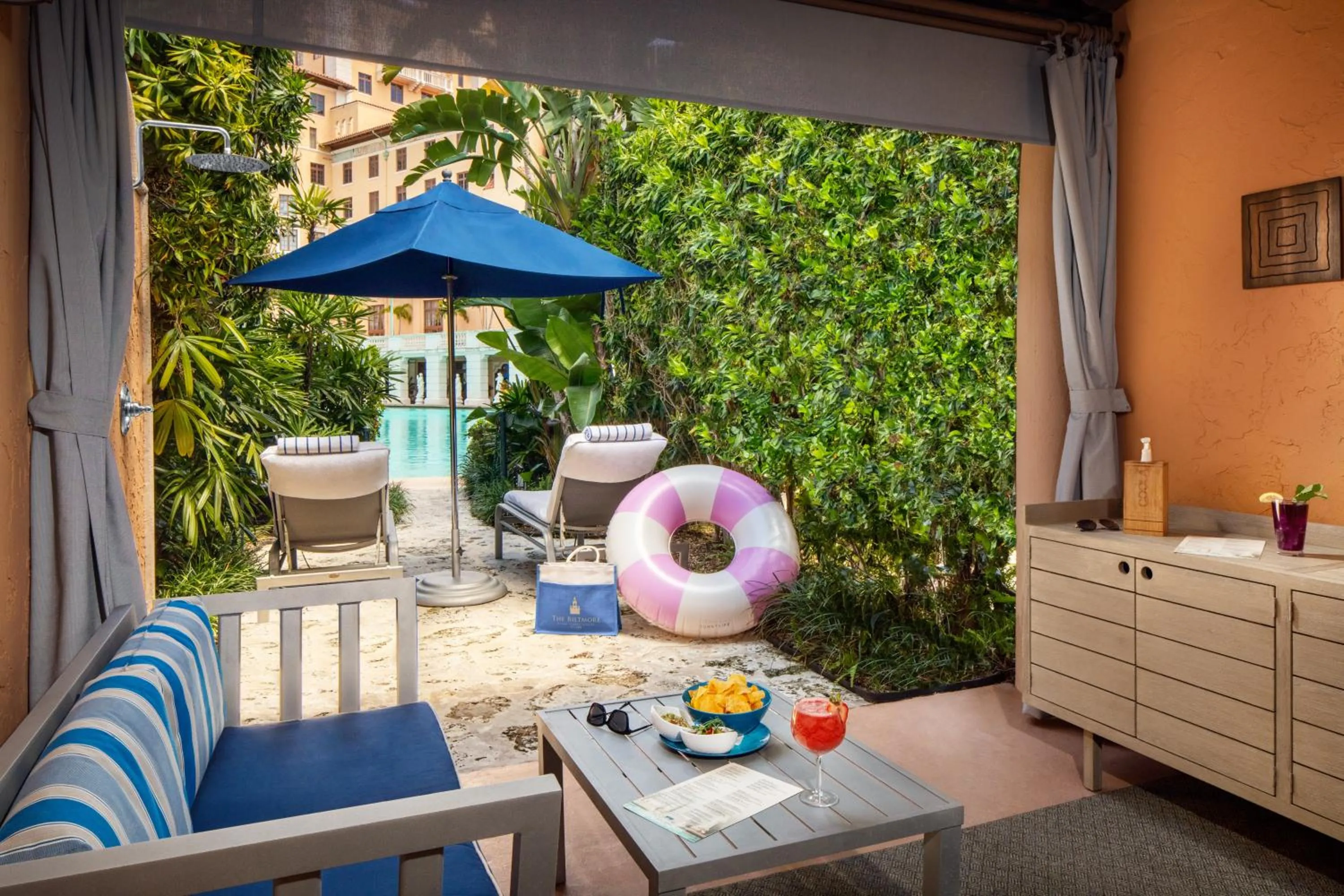 Swimming pool in Biltmore Hotel Miami Coral Gables