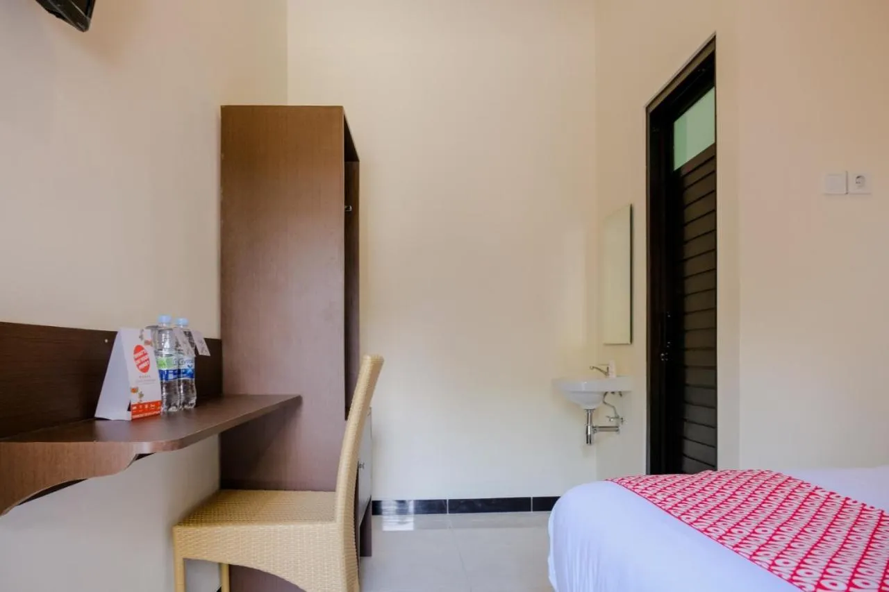 Bedroom, Bed in Rahayu Residence Syariah Kediri