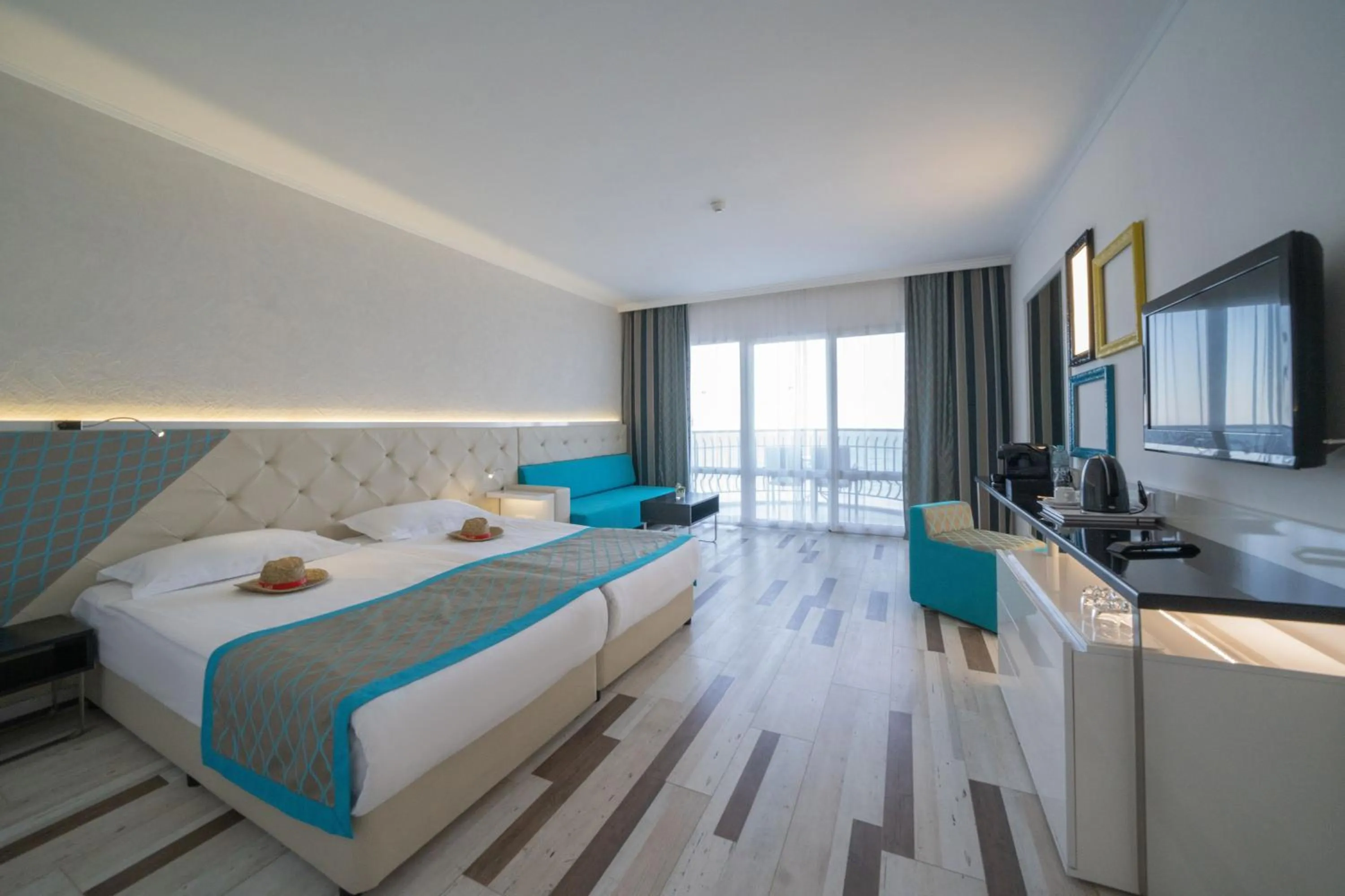Photo of the whole room, Bed in Sentido Marea Hotel - 24 hours Ultra All inclusive & Private Beach