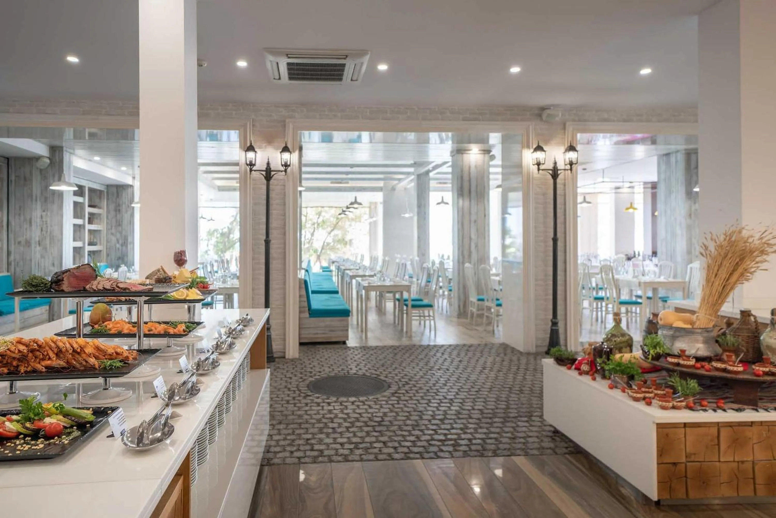 Restaurant/places to eat in Sentido Marea Hotel - 24 hours Ultra All inclusive & Private Beach