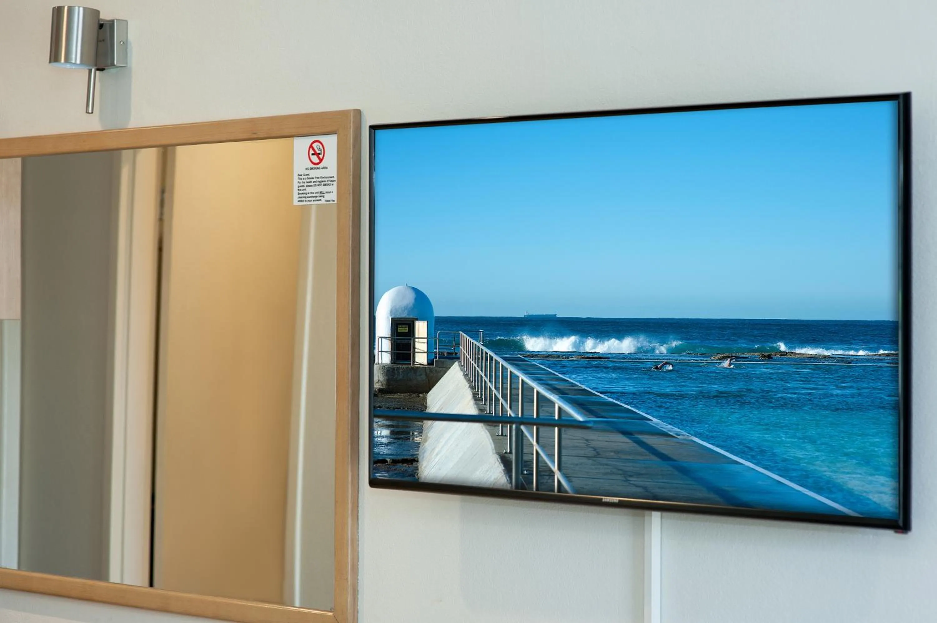 Decorative detail in Colonial Terrace Motor Inn