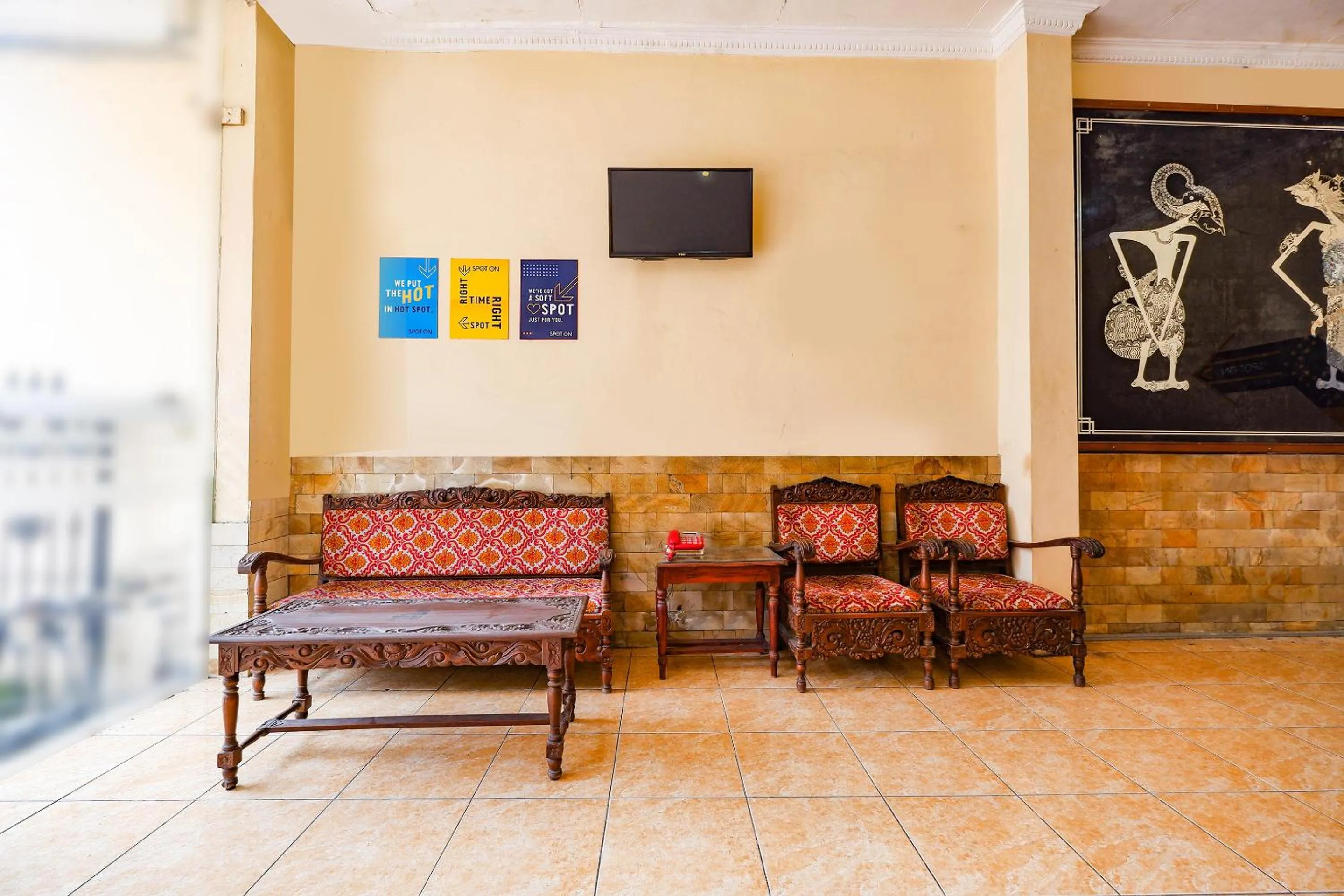 Seating Area in SPOT ON 2011 Hotel Mekar Sari