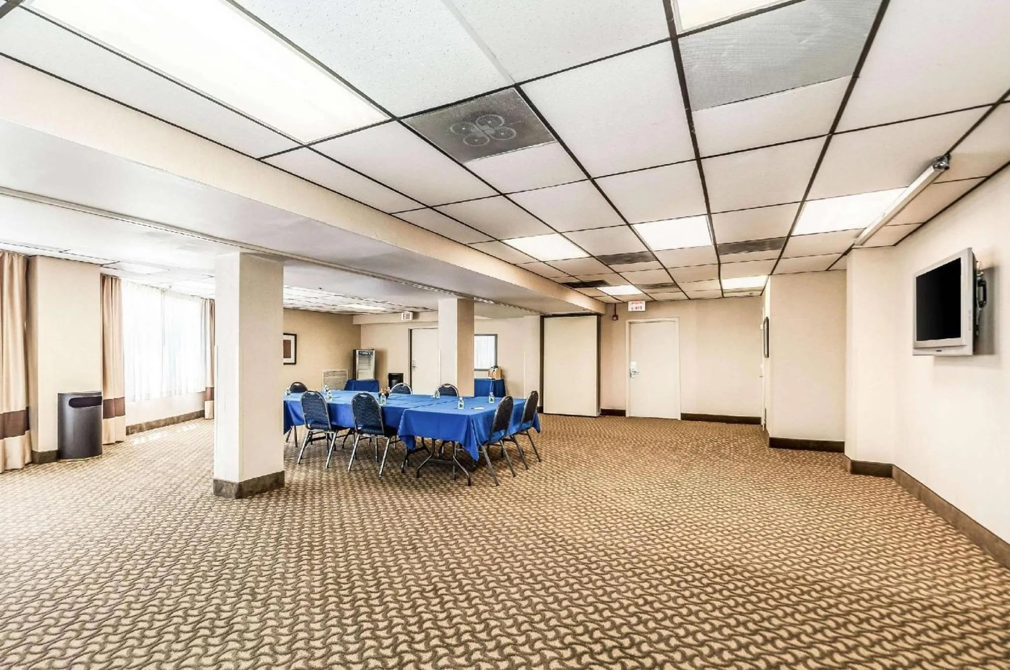 Meeting/conference room in Comfort Inn & Suites Alexandria West