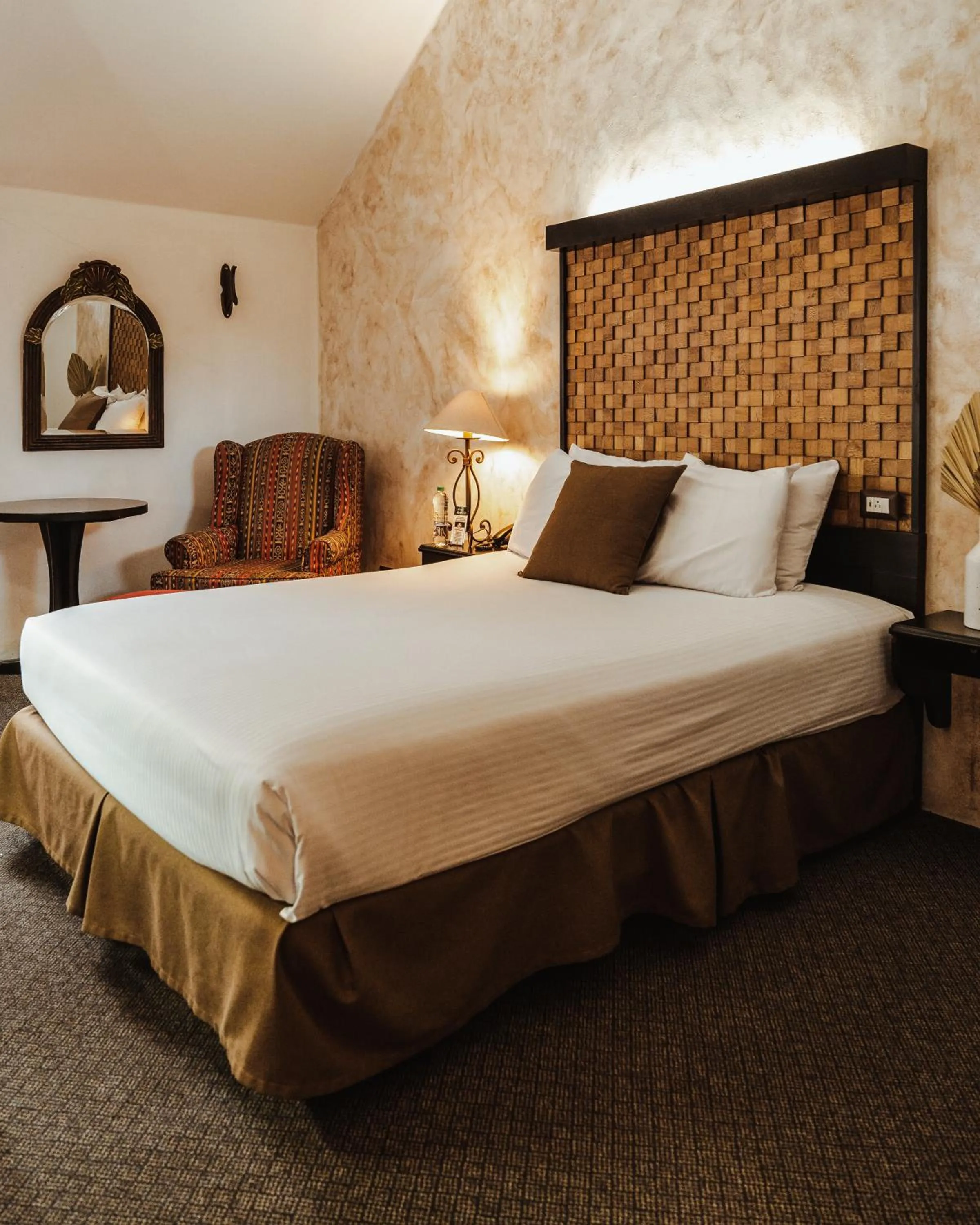 Photo of the whole room, Bed in Hotel Ciudad Vieja