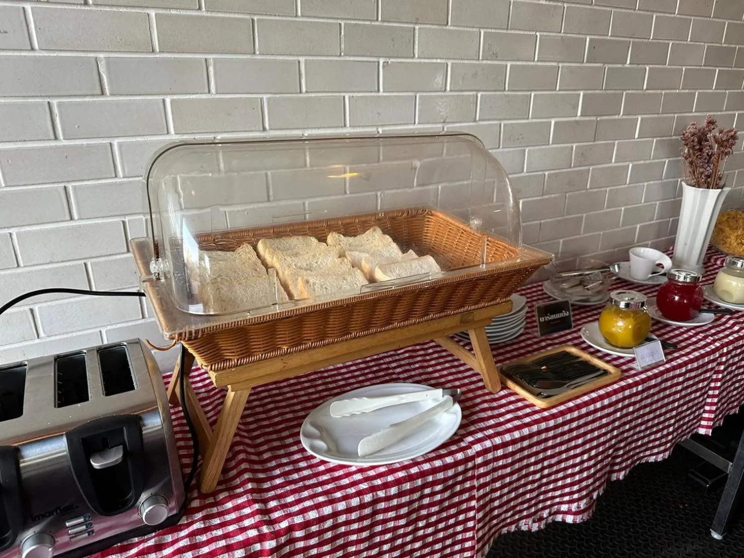 Food and drinks in The Terminal Khon Kaen Hotel