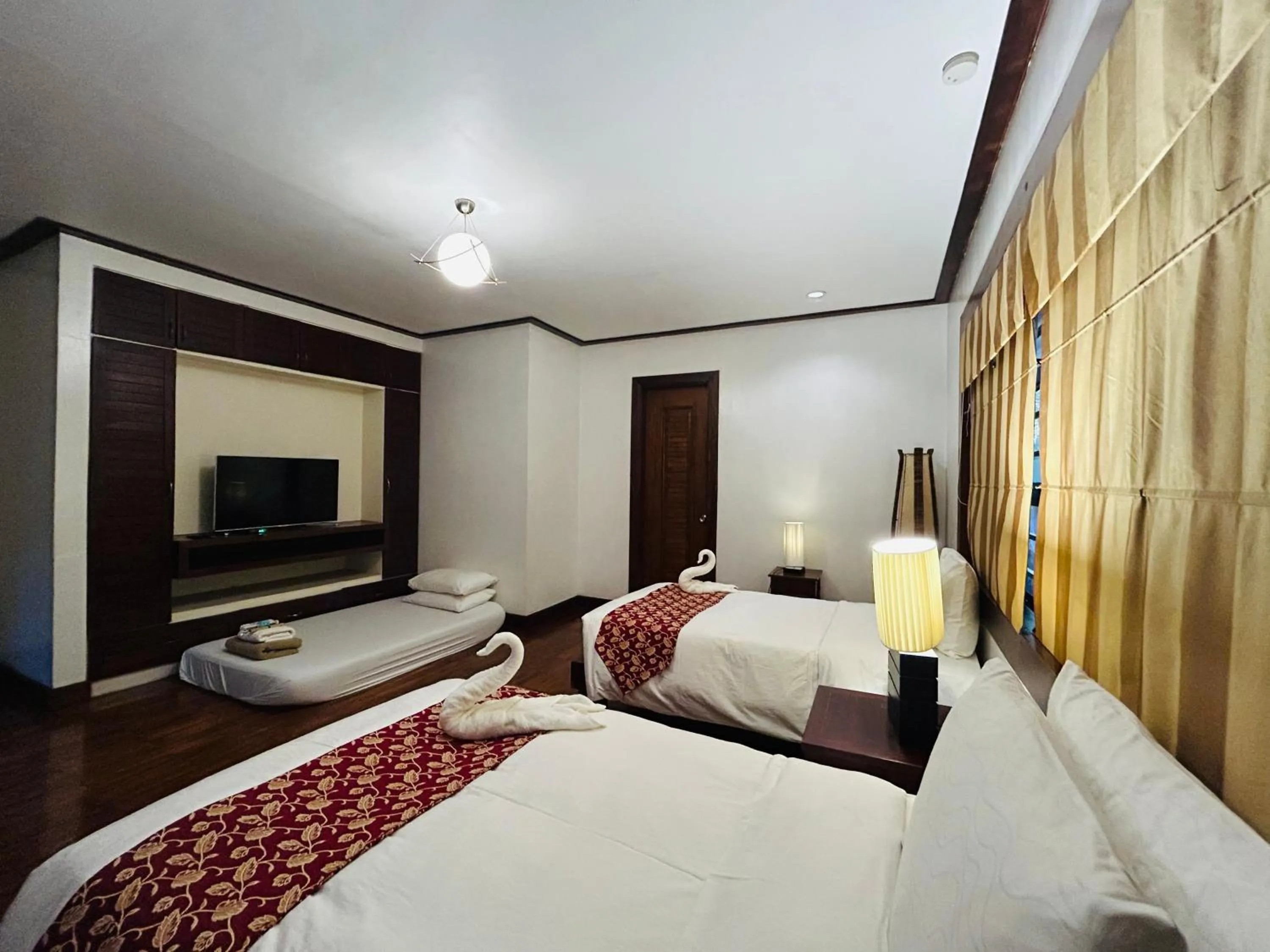 Bedroom, Bed in Sheridan Boutique Resort Iloilo