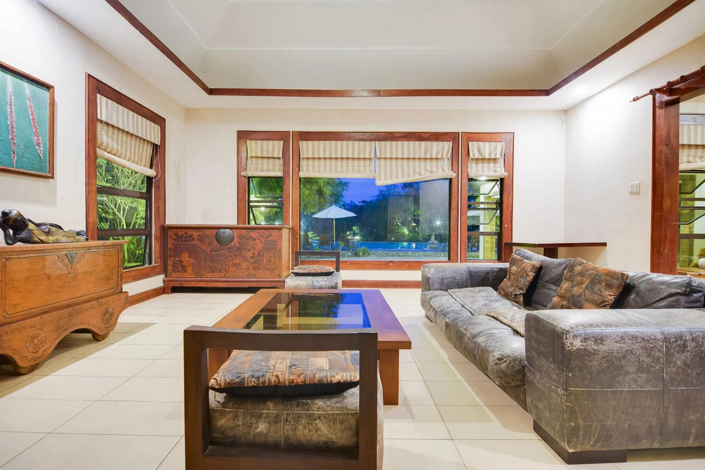 Lobby or reception in Sheridan Boutique Resort Iloilo