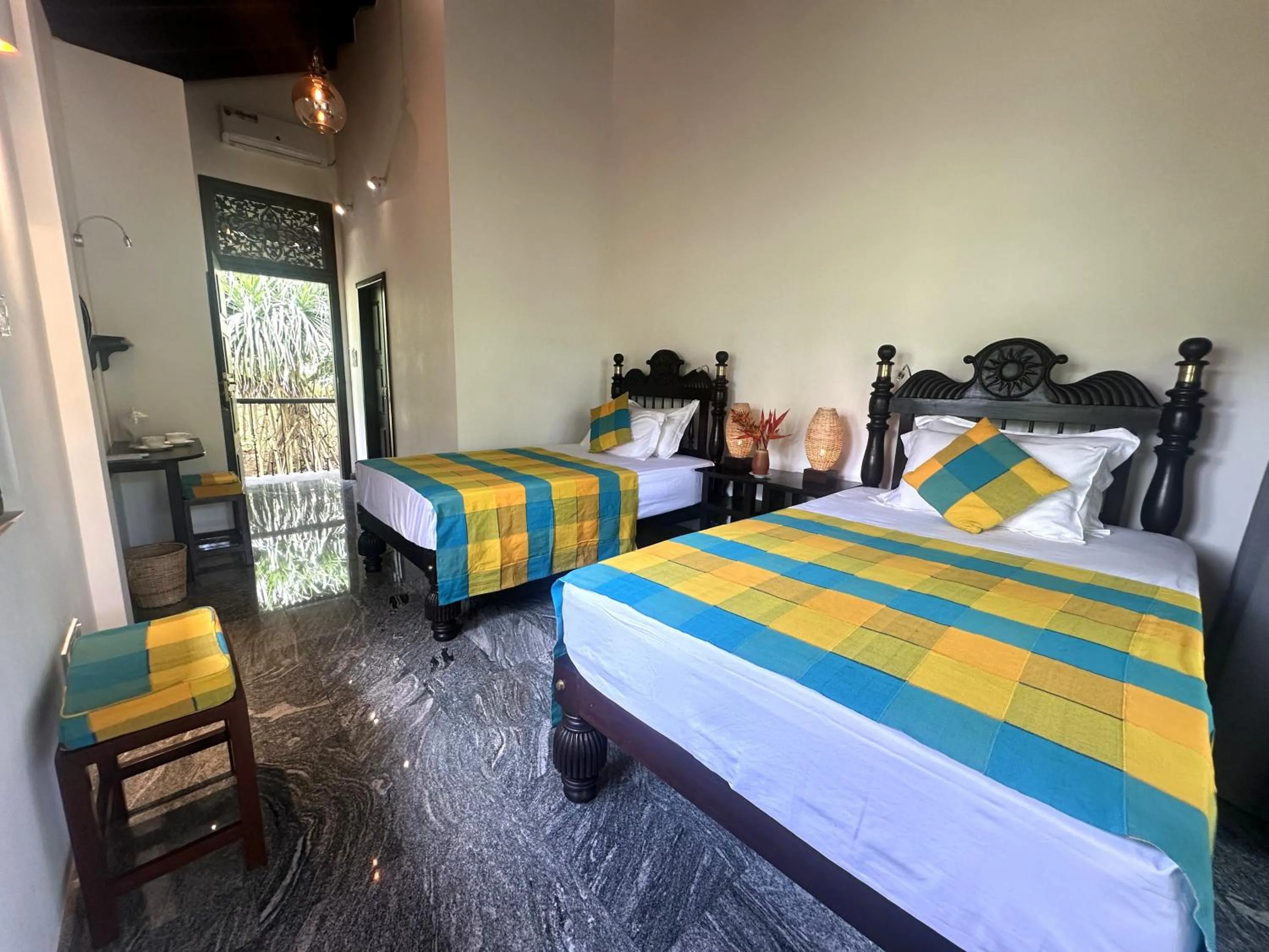 Bedroom, Bed in Niyagama House