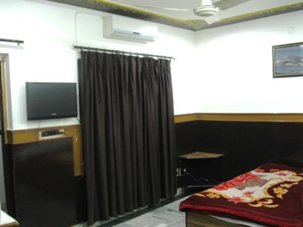 Photo of the whole room, Bed in Hotel Ajay International