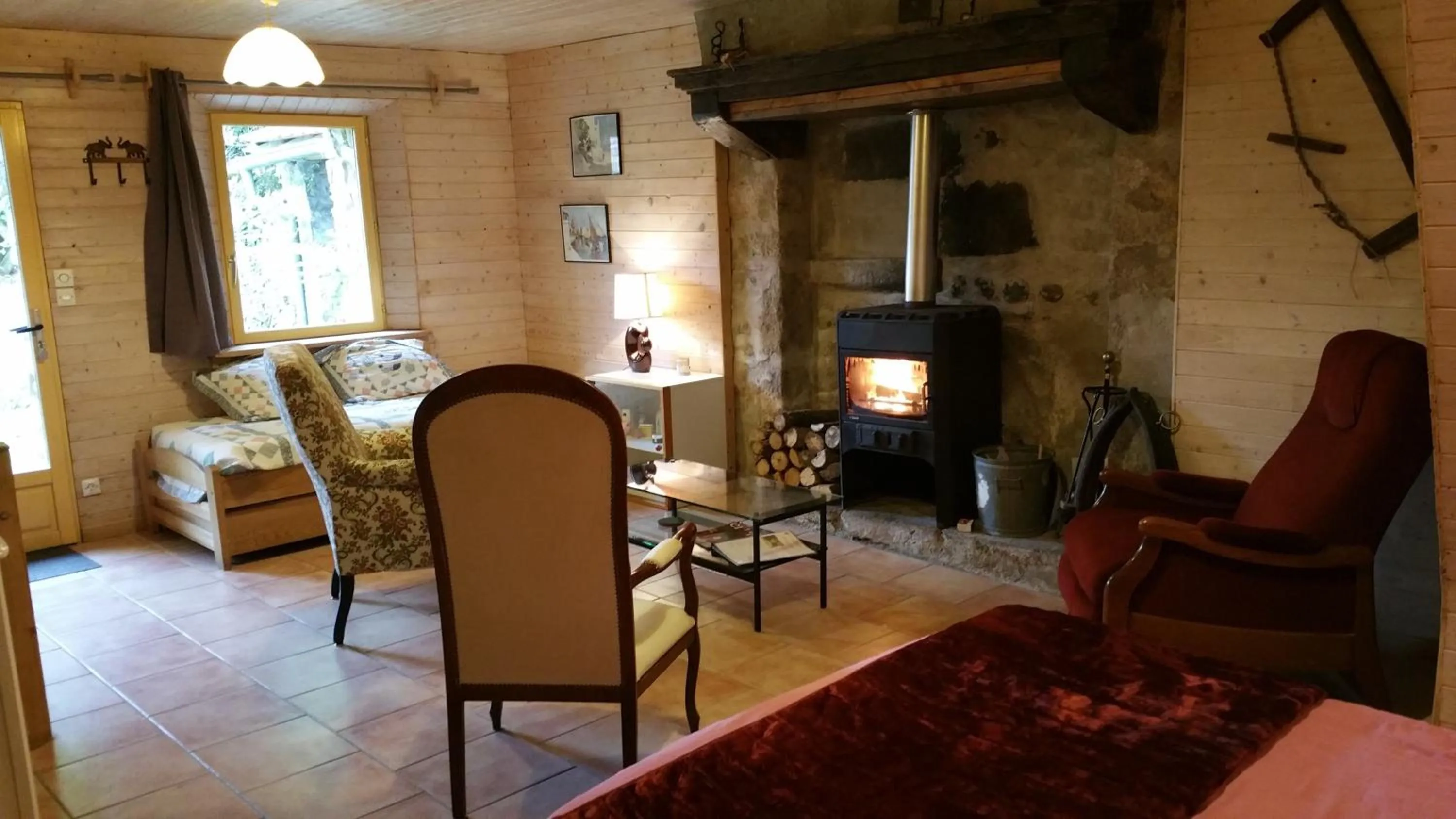 Seating area in Chambres d'Hôtes Le Plessis à Broye