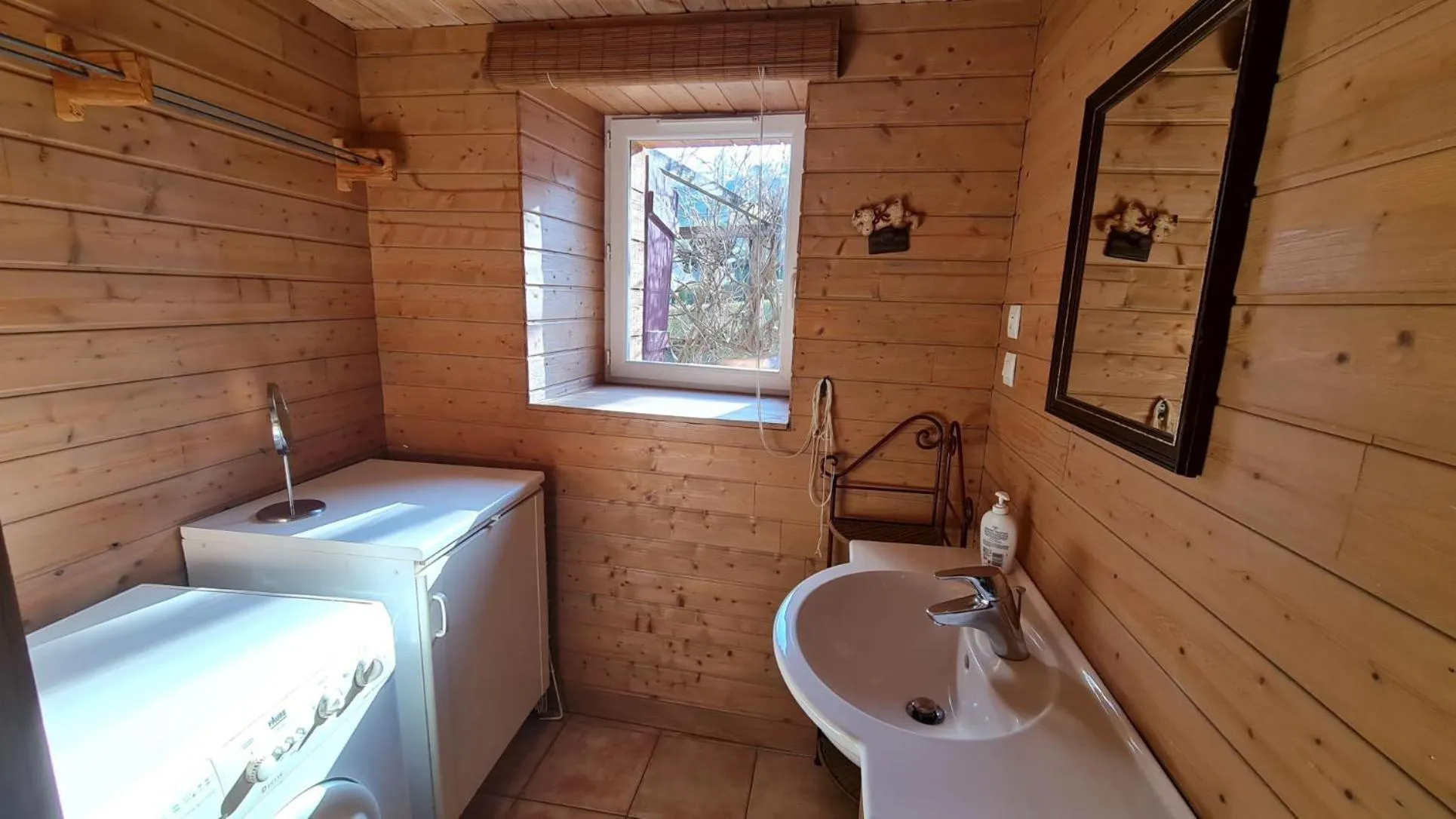 Bathroom in Chambres d'Hôtes Le Plessis à Broye