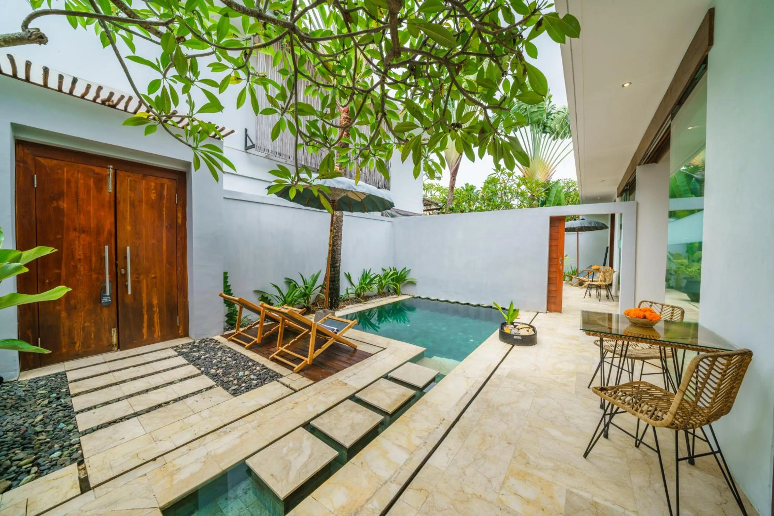 Garden in Anema Villa Seminyak