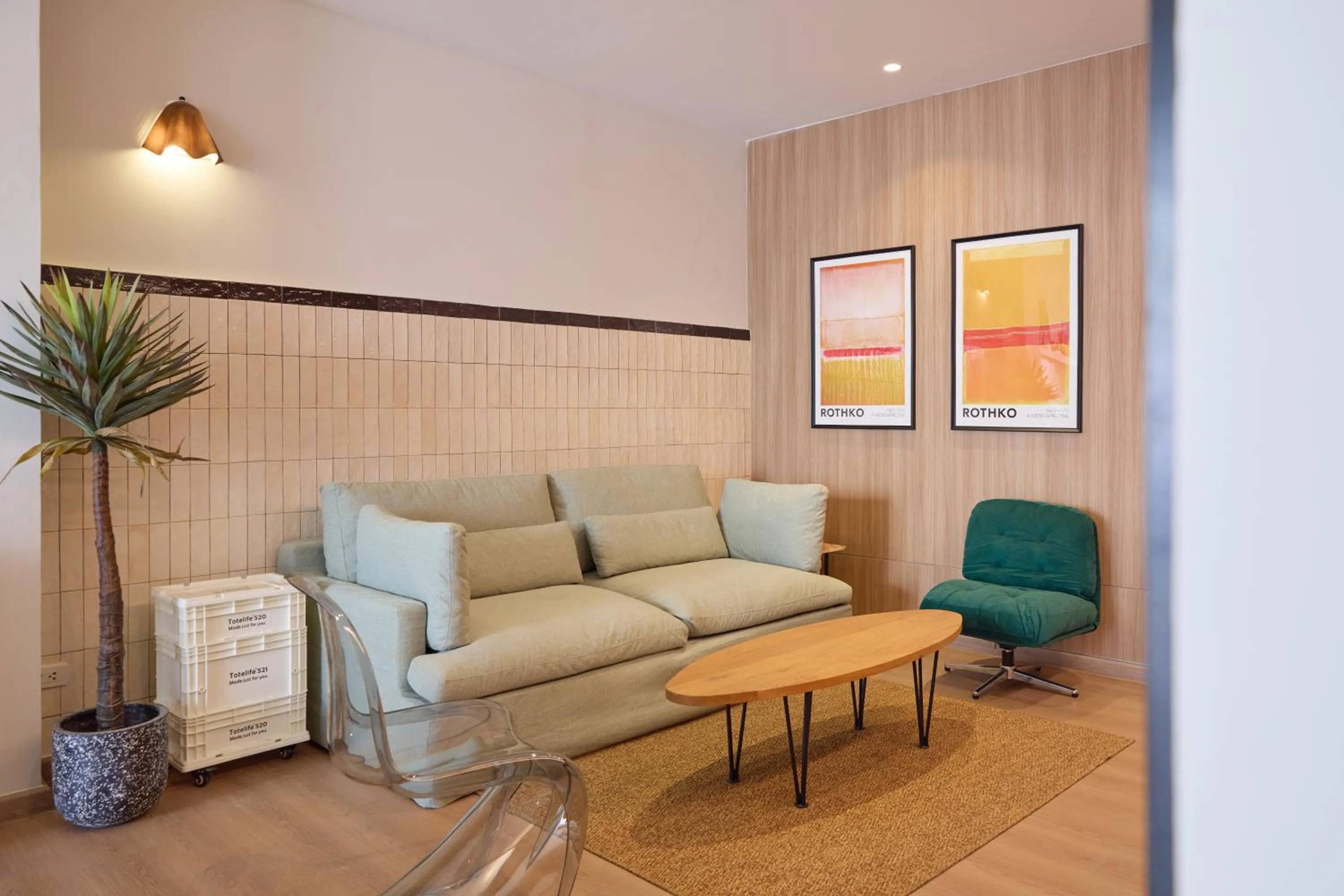 Living room in Theme Boutique Hotel Bangkok