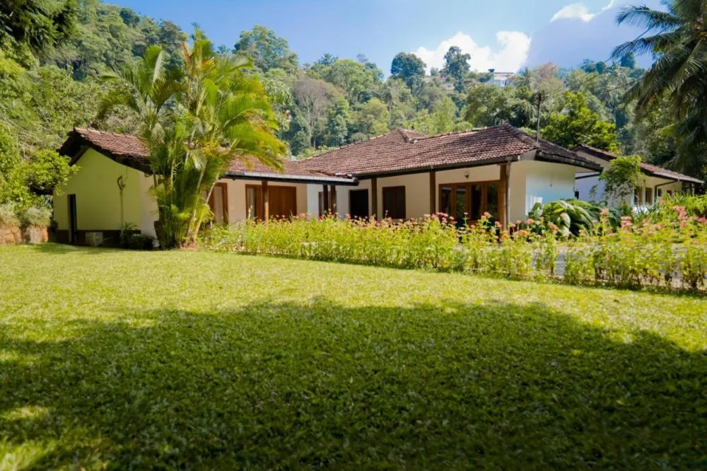 Property building in Clove Garden Kandy
