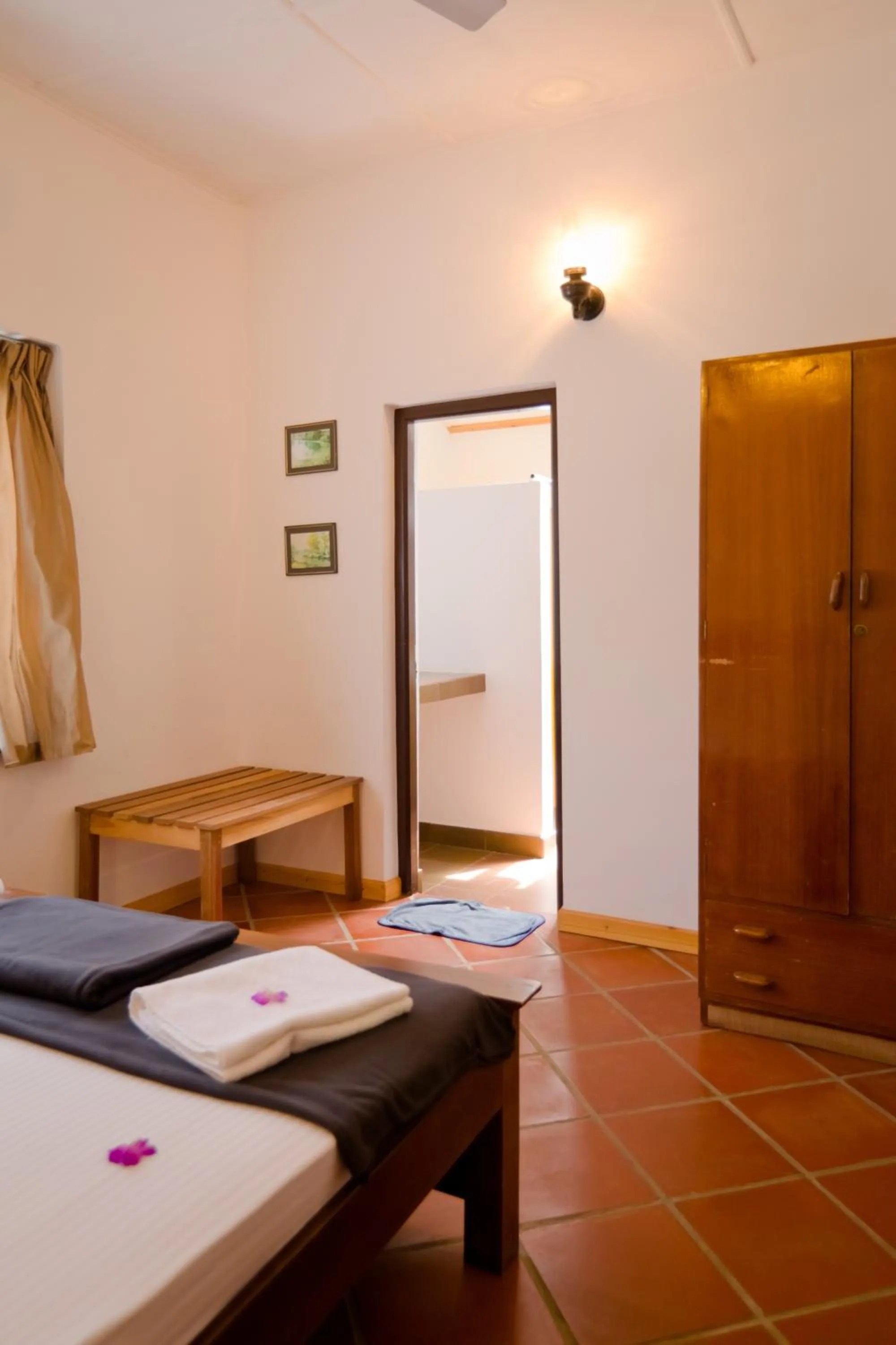 Bed in Clove Garden Kandy