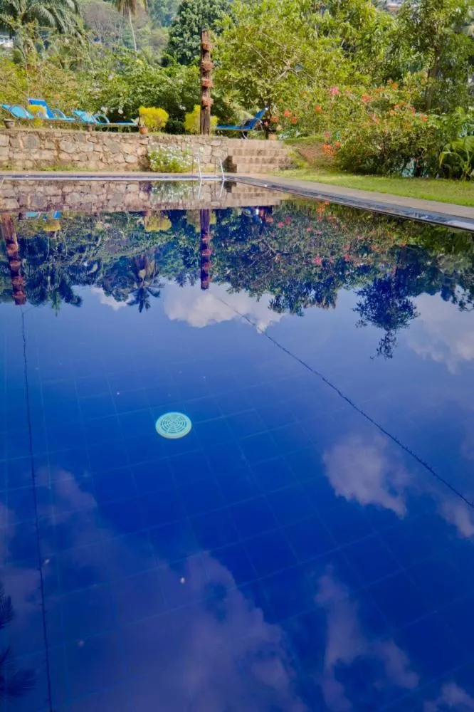 Swimming pool in Clove Garden Kandy