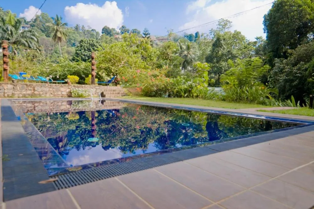 Swimming pool in Clove Garden Kandy