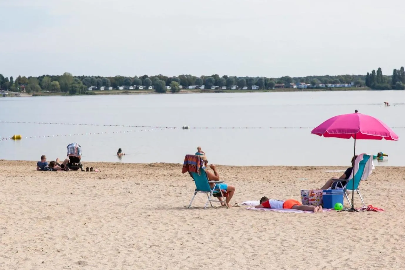 Beach in Marina Holyder