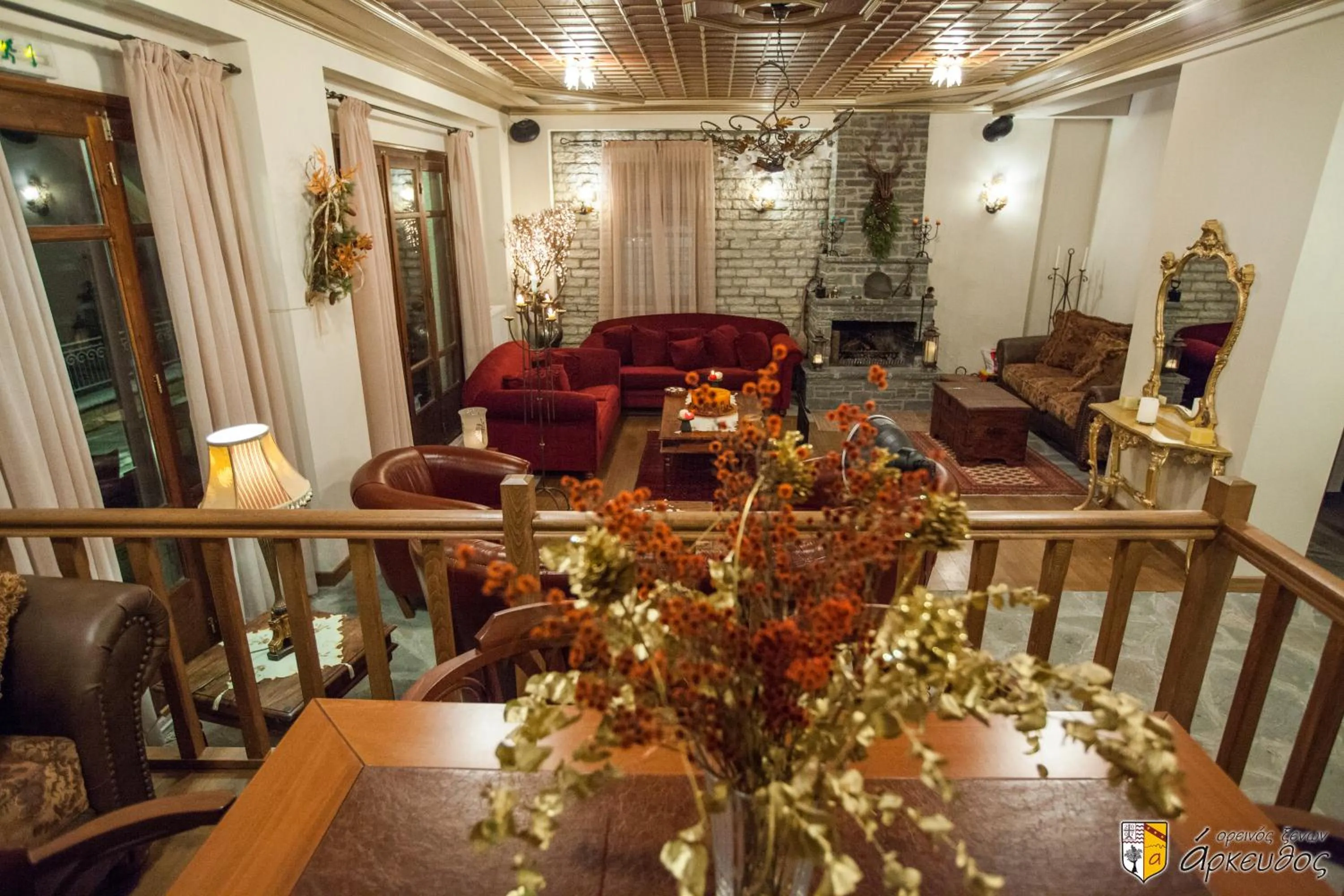 Lounge or bar in Arkefthos Mountain Hotel