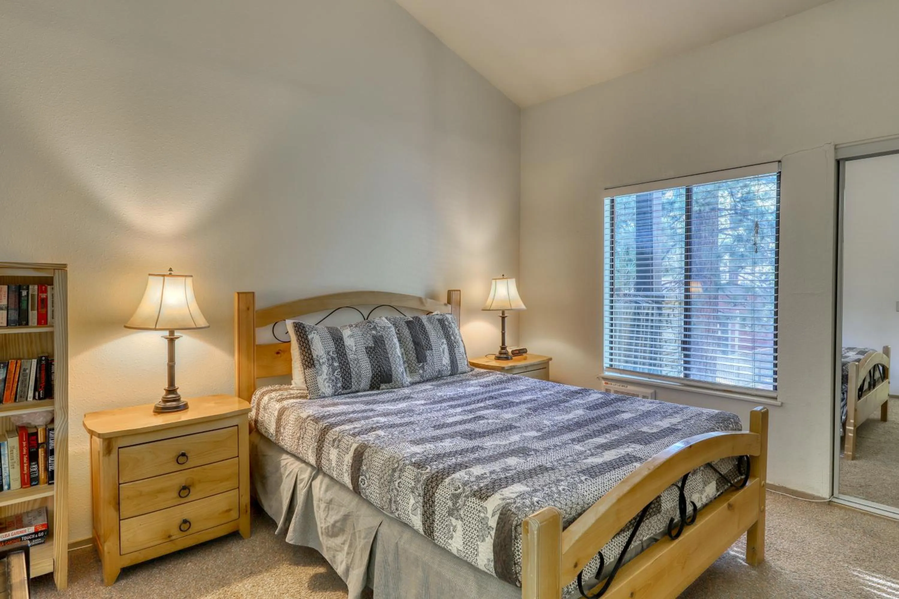 Bed in The Summit 276