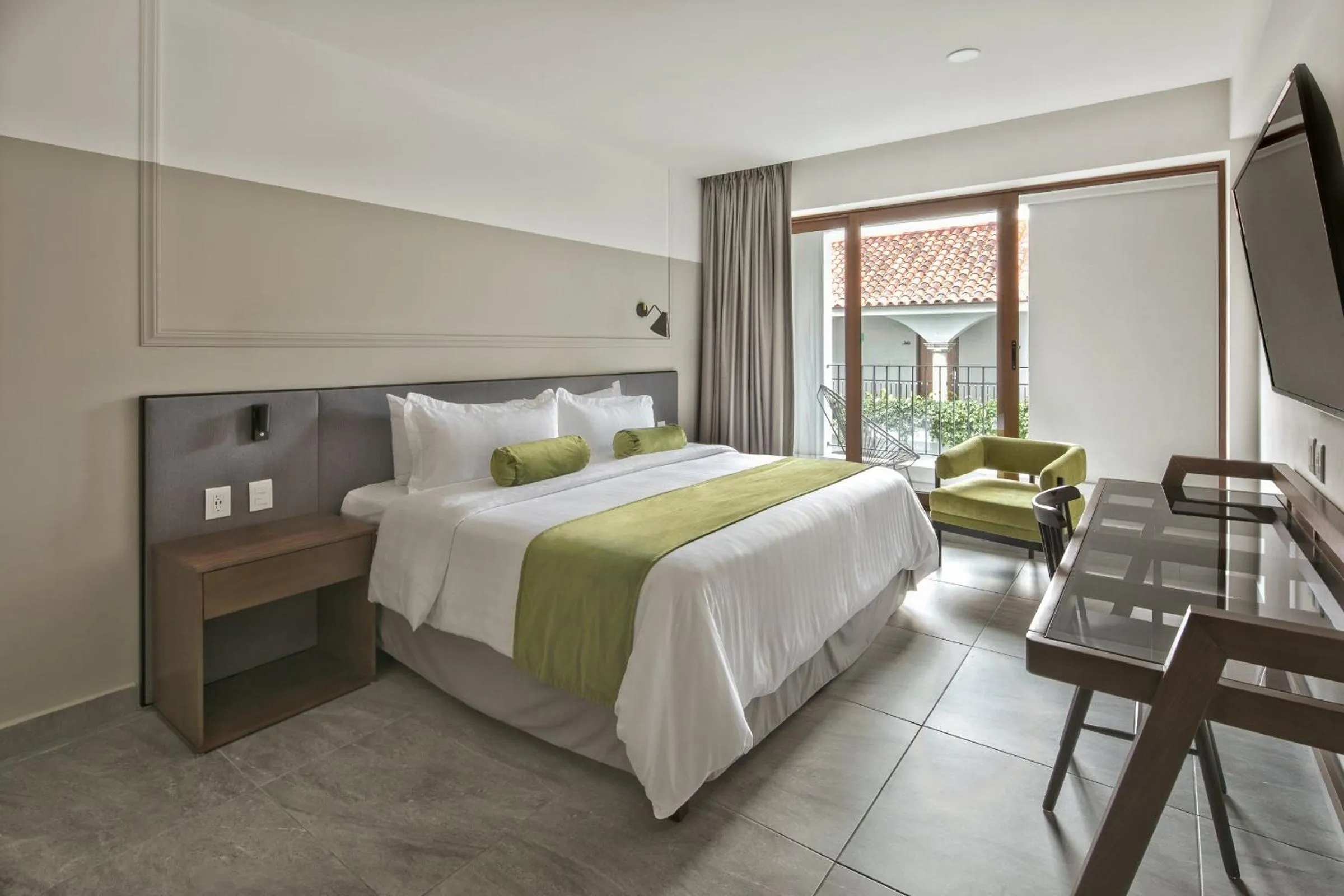 Property building, Bed in Gamma Orizaba Grand Hotel de France