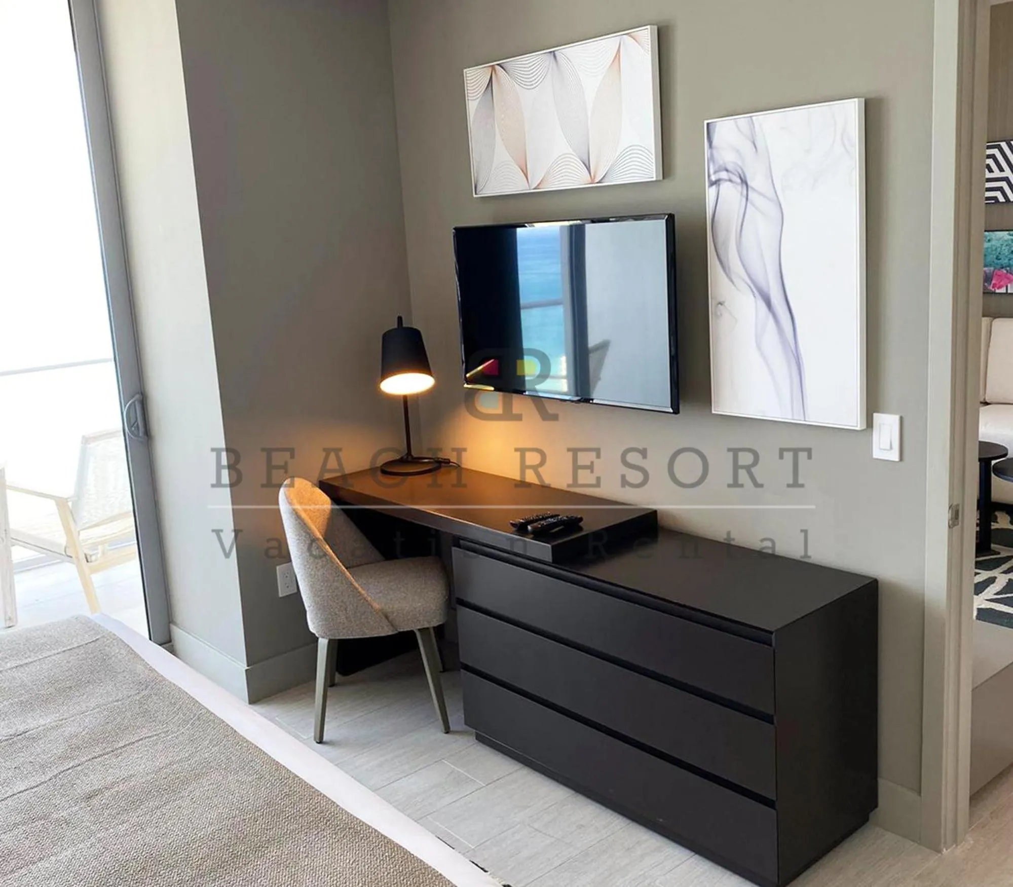 HYDE Beach House Apartments