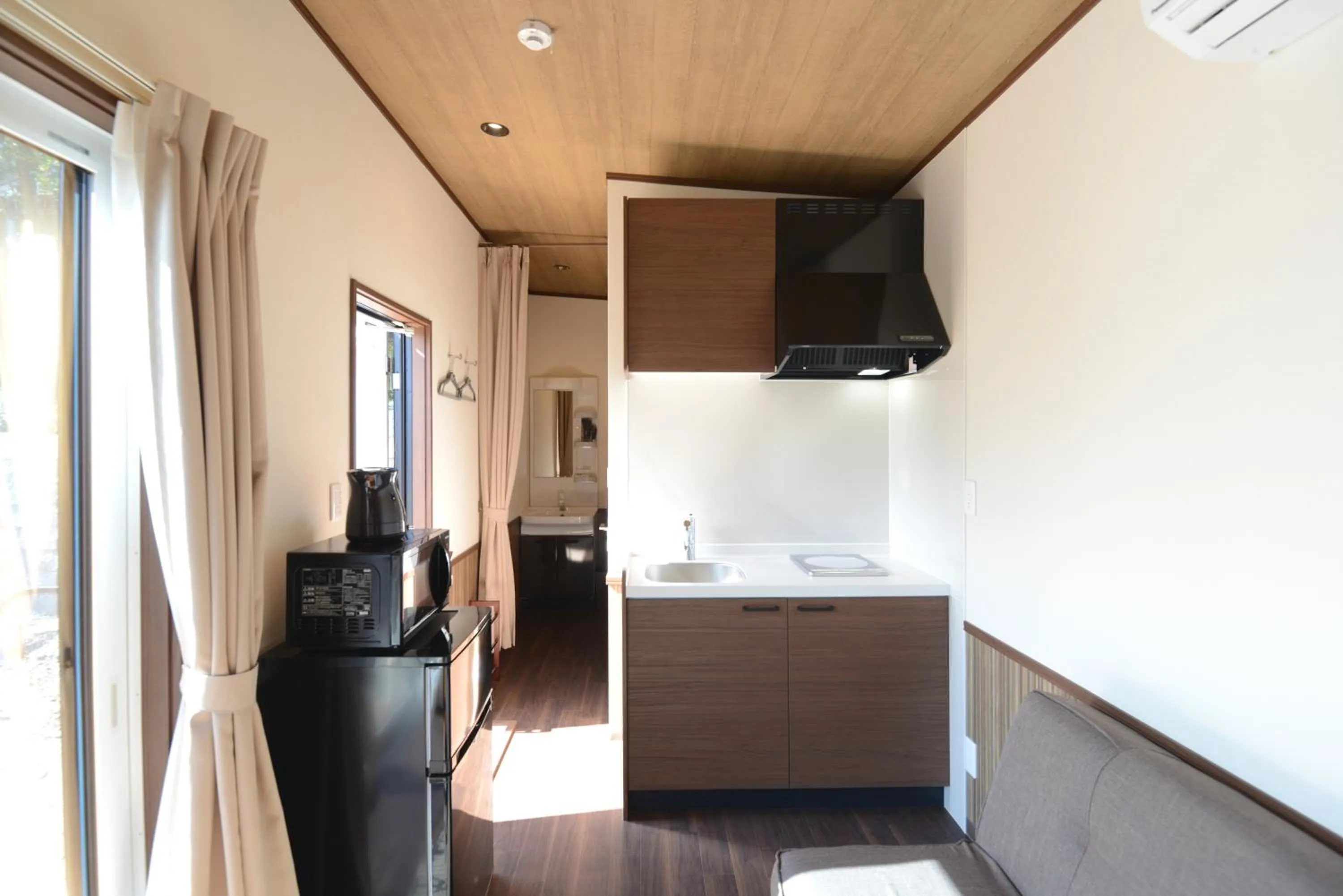 minibar in Mt Fuji Glamping TOURIST VILLA Kawaguchiko