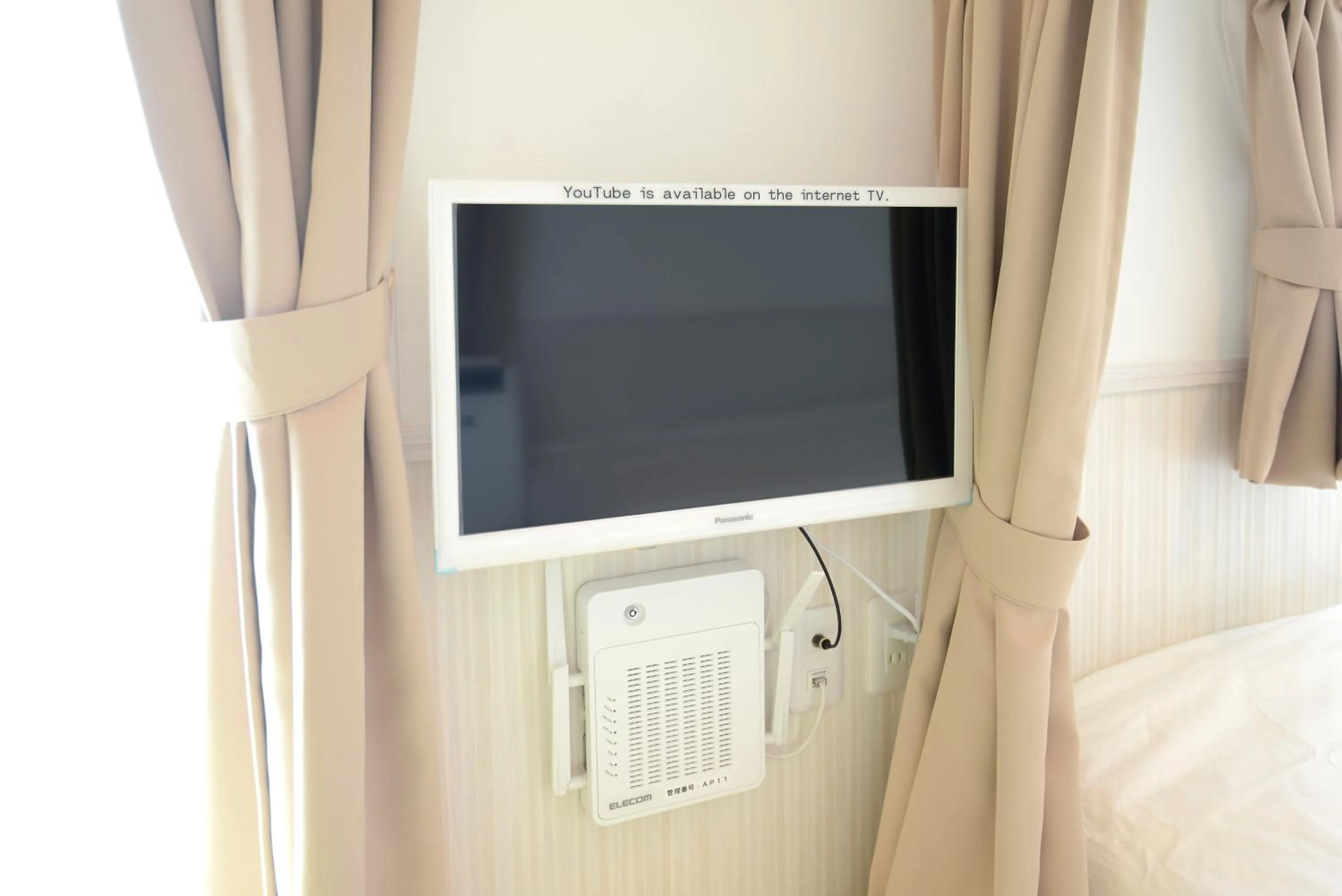 TV and multimedia in Mt Fuji Glamping TOURIST VILLA Kawaguchiko