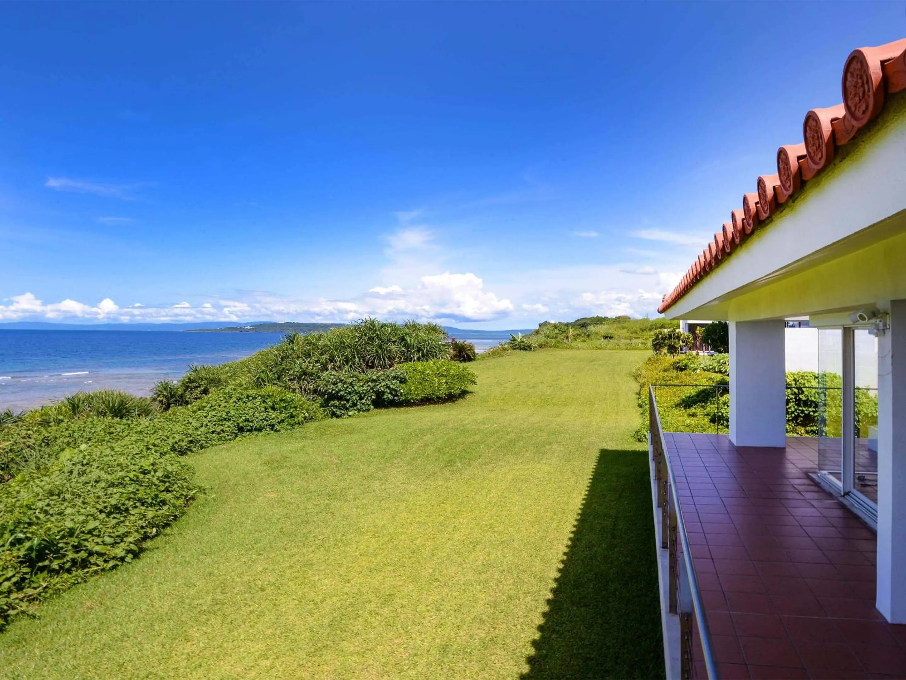 Balcony/Terrace in wisteria Ocean Nakijin