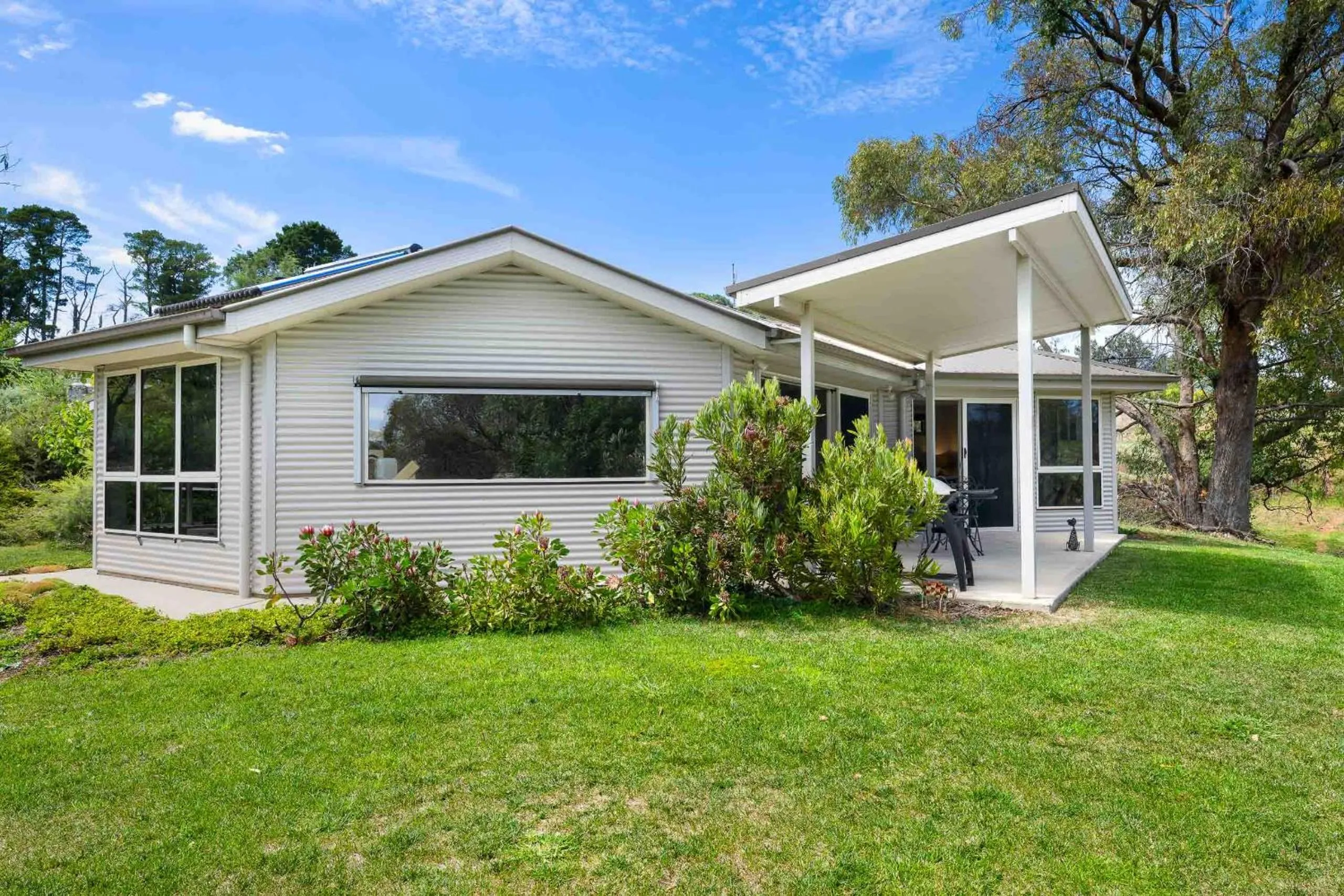 Patio in Lakeview Luxury Retreat
