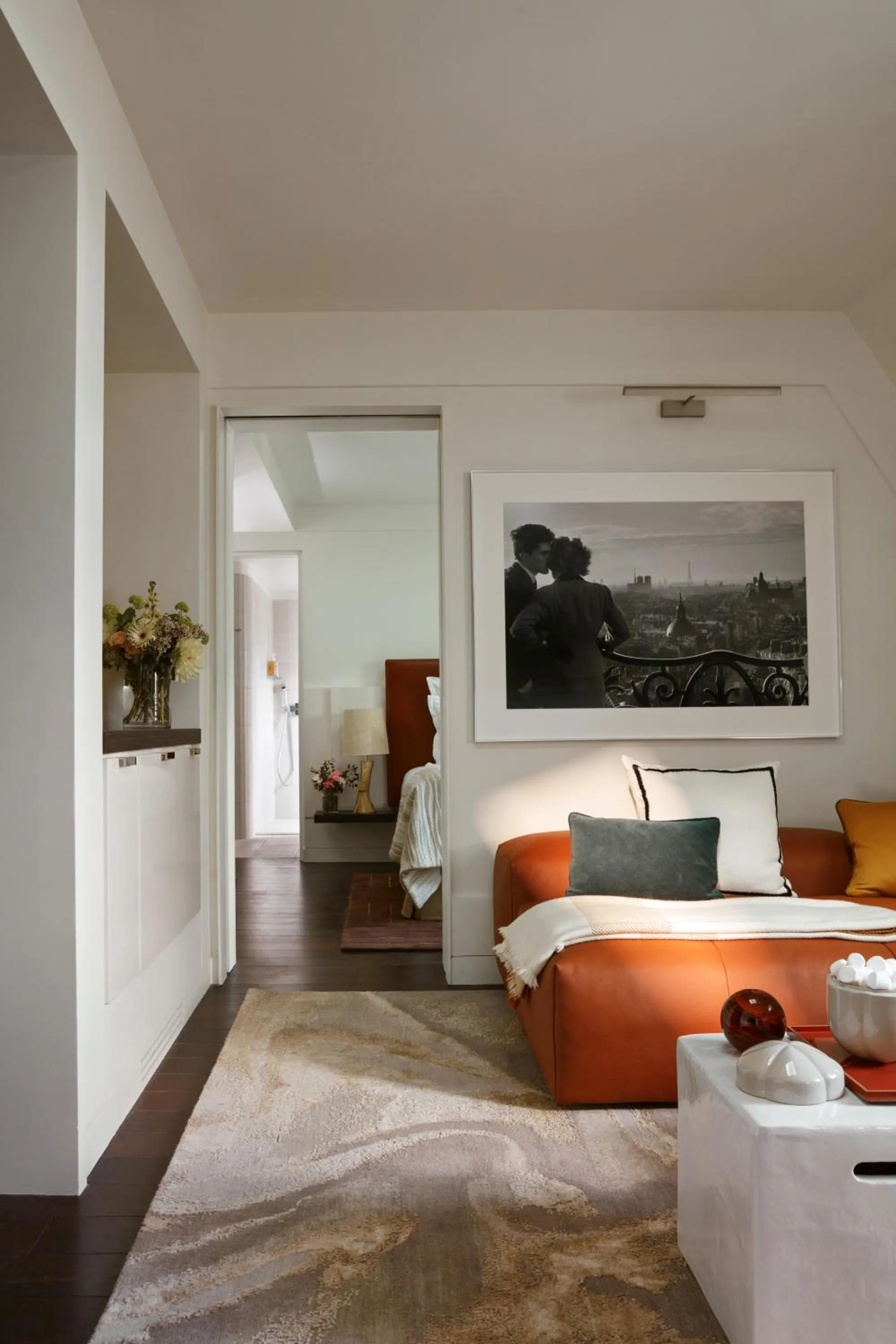 Seating area, Bed in Hotel La Villa Saint Germain Des Prés