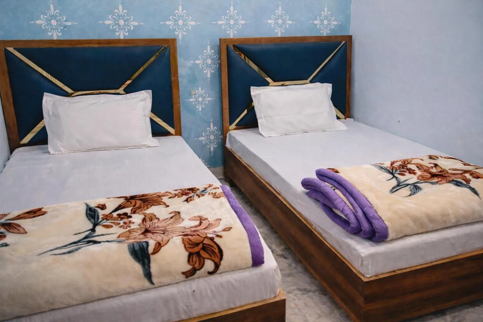 Bed in Mahamaya Guest House