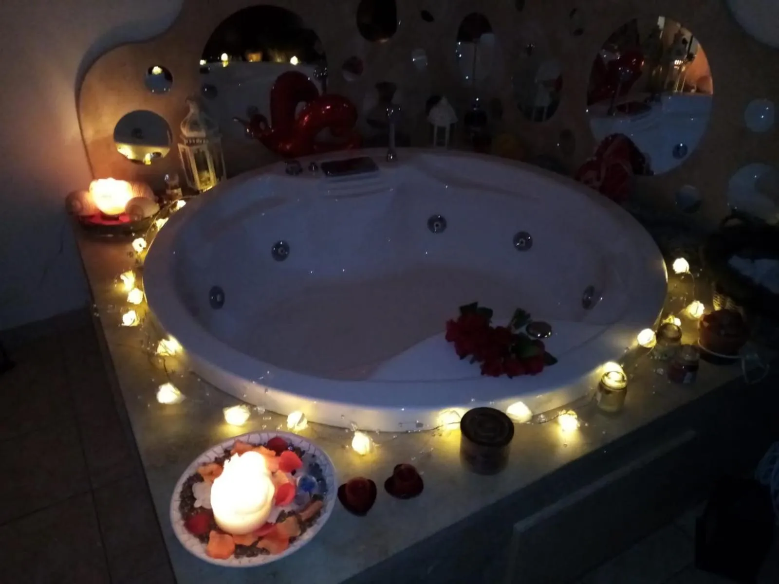 Swimming pool in B&b De Mauro